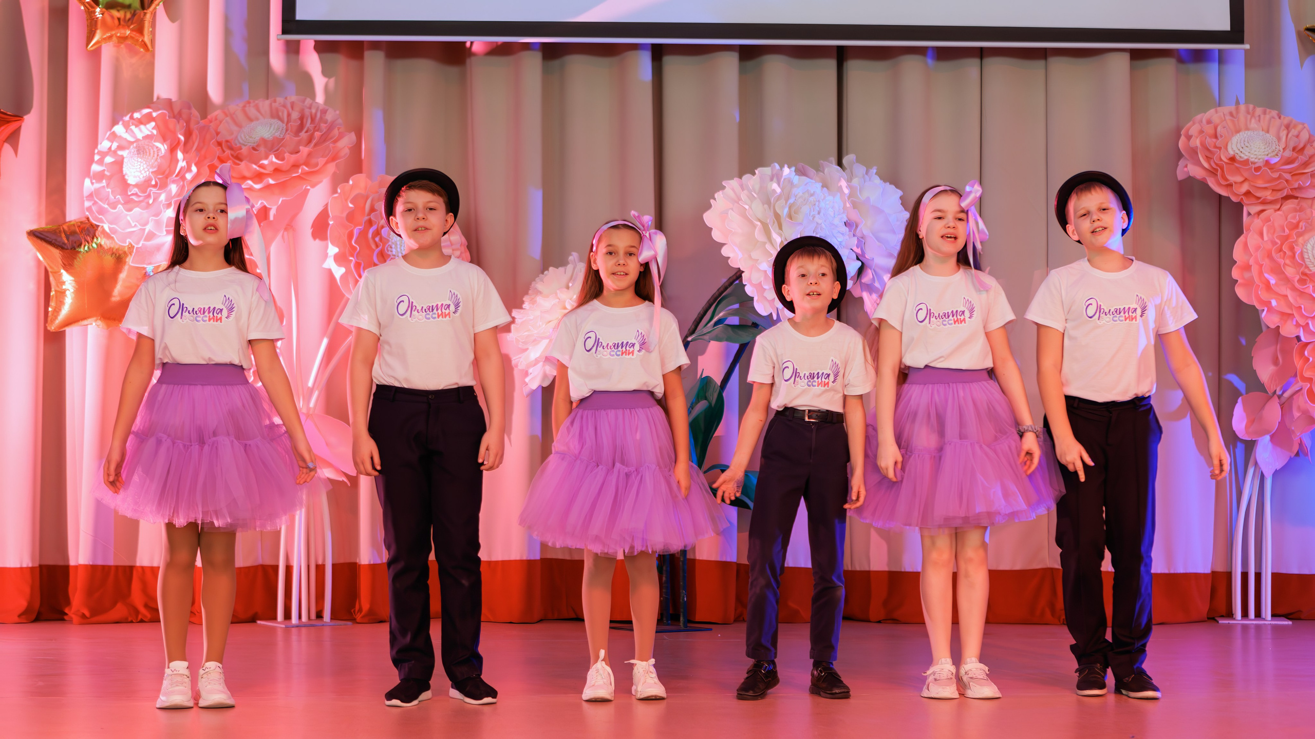 Подготовка к конкурсу «Поющие Орлята». Выпускные альбомы и школьный фотограф в Подольске, Троицке, Щербинке, Москве и Московской области