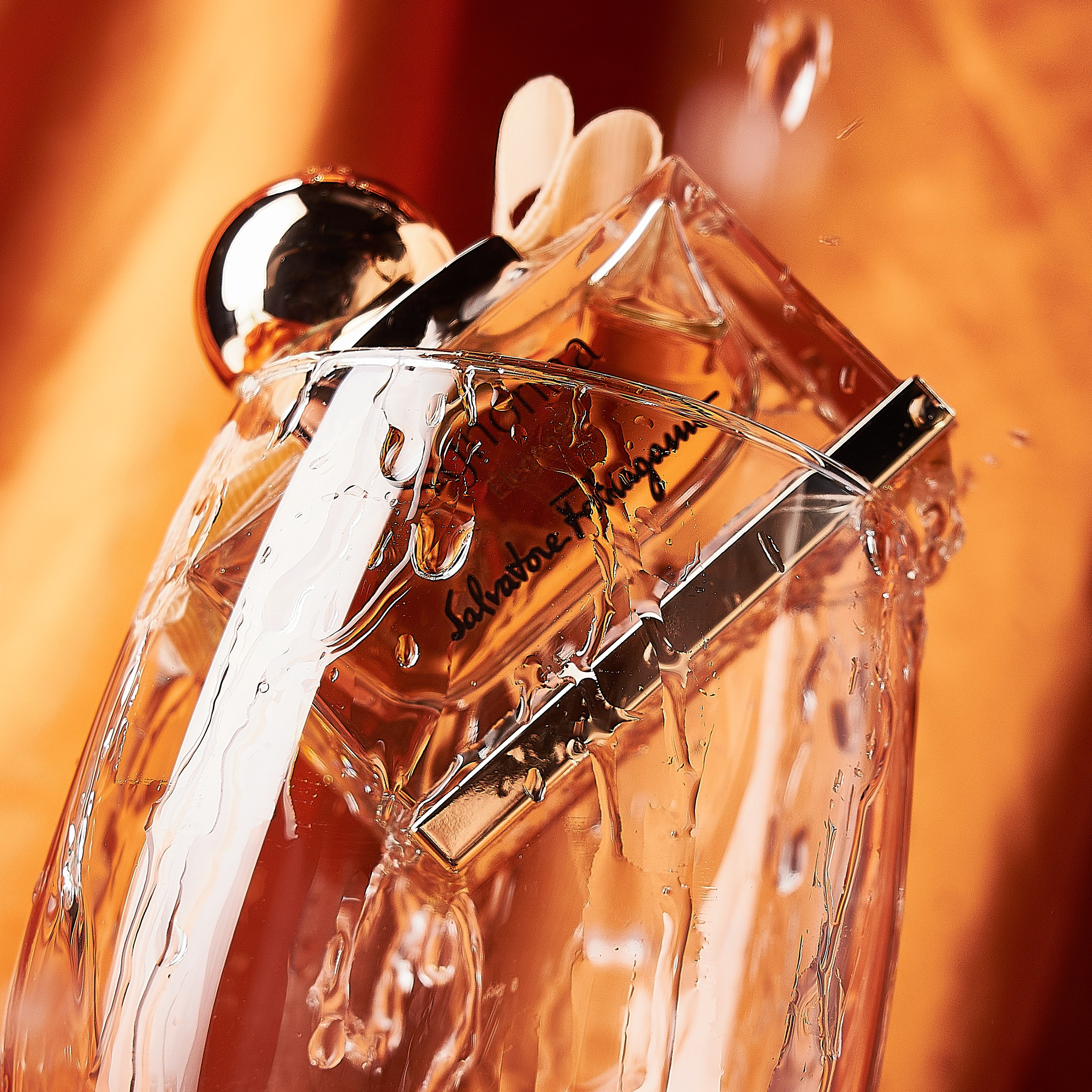 Каталоги, Лукбуки, Реклама. Фотограф и видеограф в Москве Алексей Толстиков