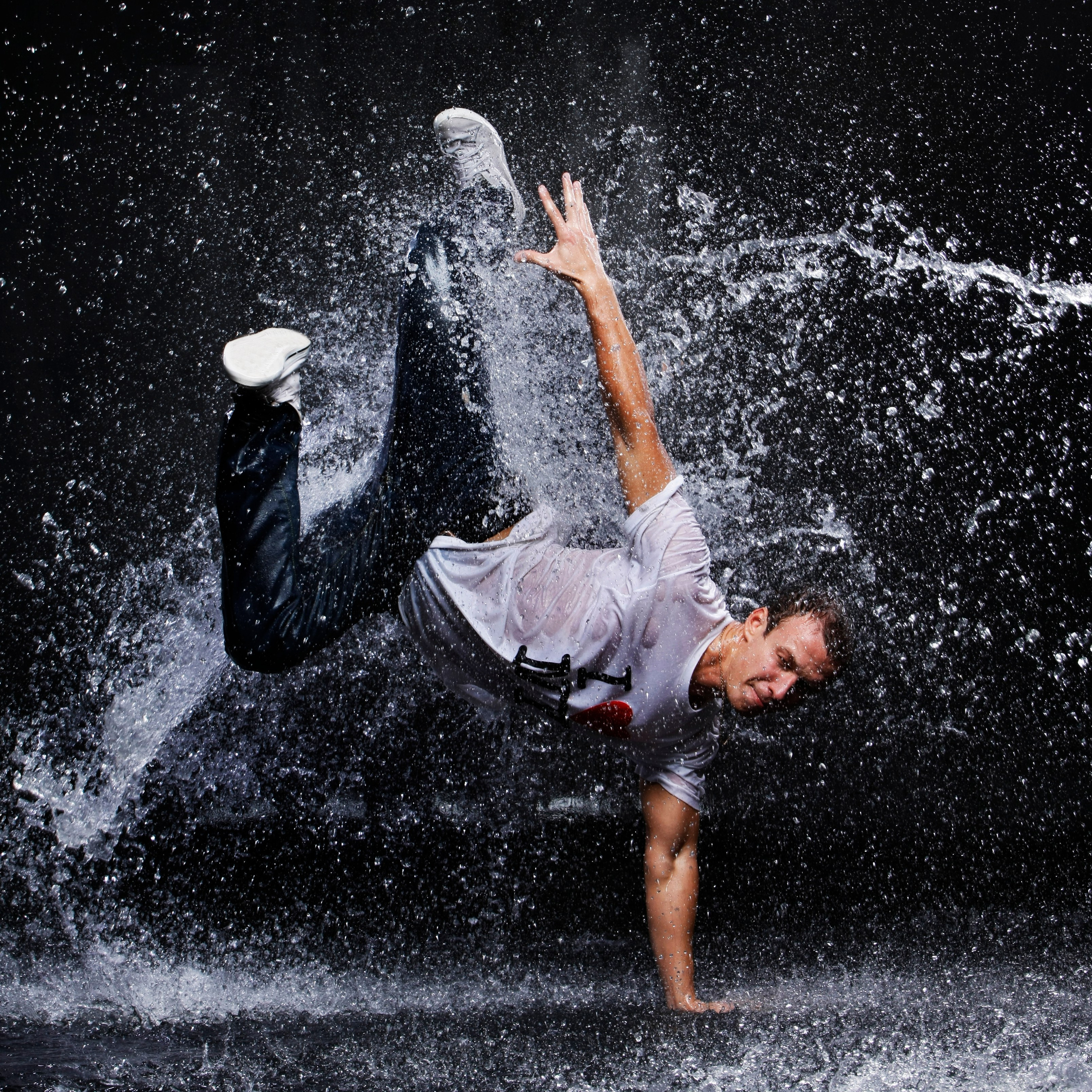 Серия: «AQUA — dances». Мультижанровый фотограф Дарья Strebog