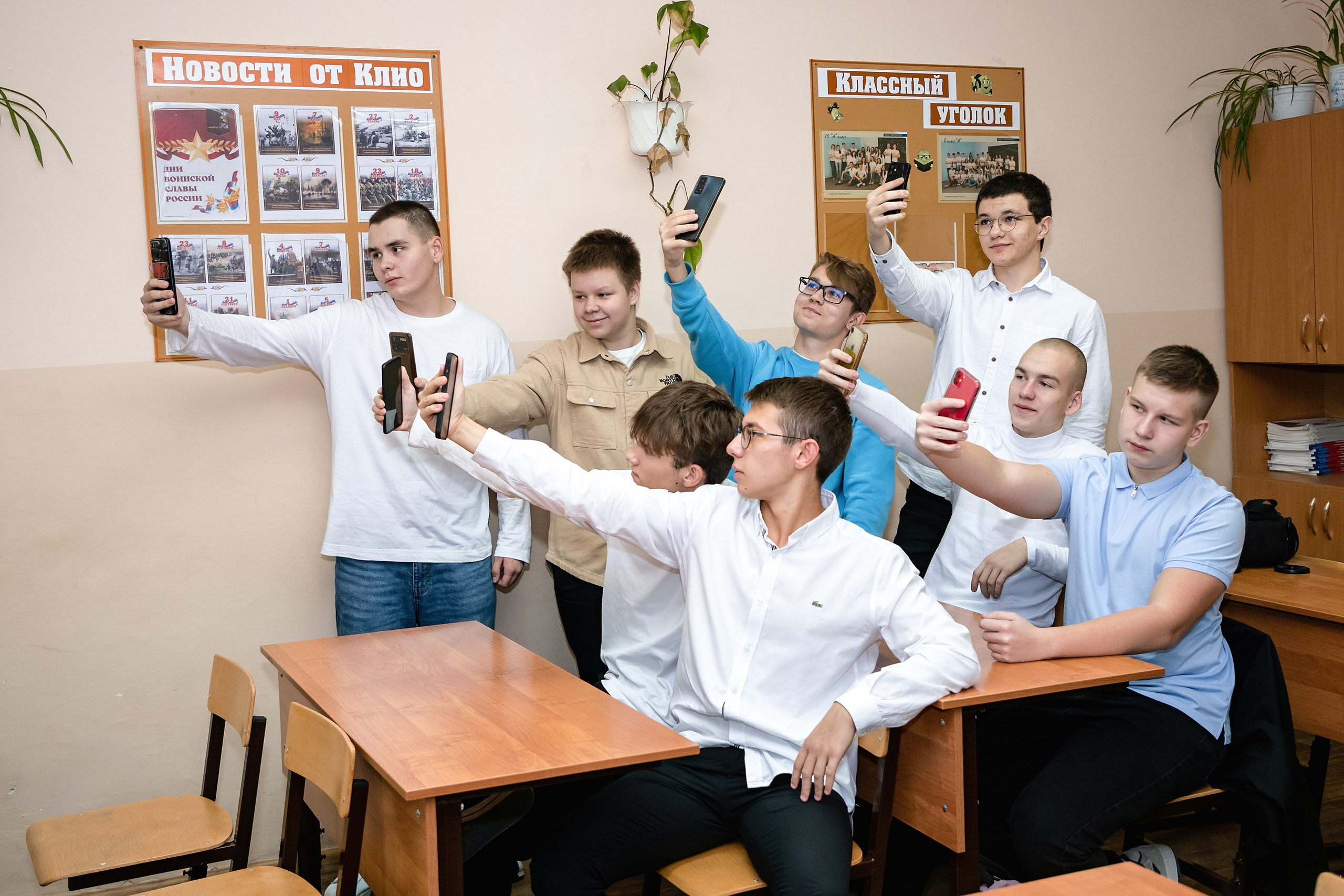 Идеи фото группами 9-11 класс. Выпускные альбомы «Эврика» в Нижнем Новгороде