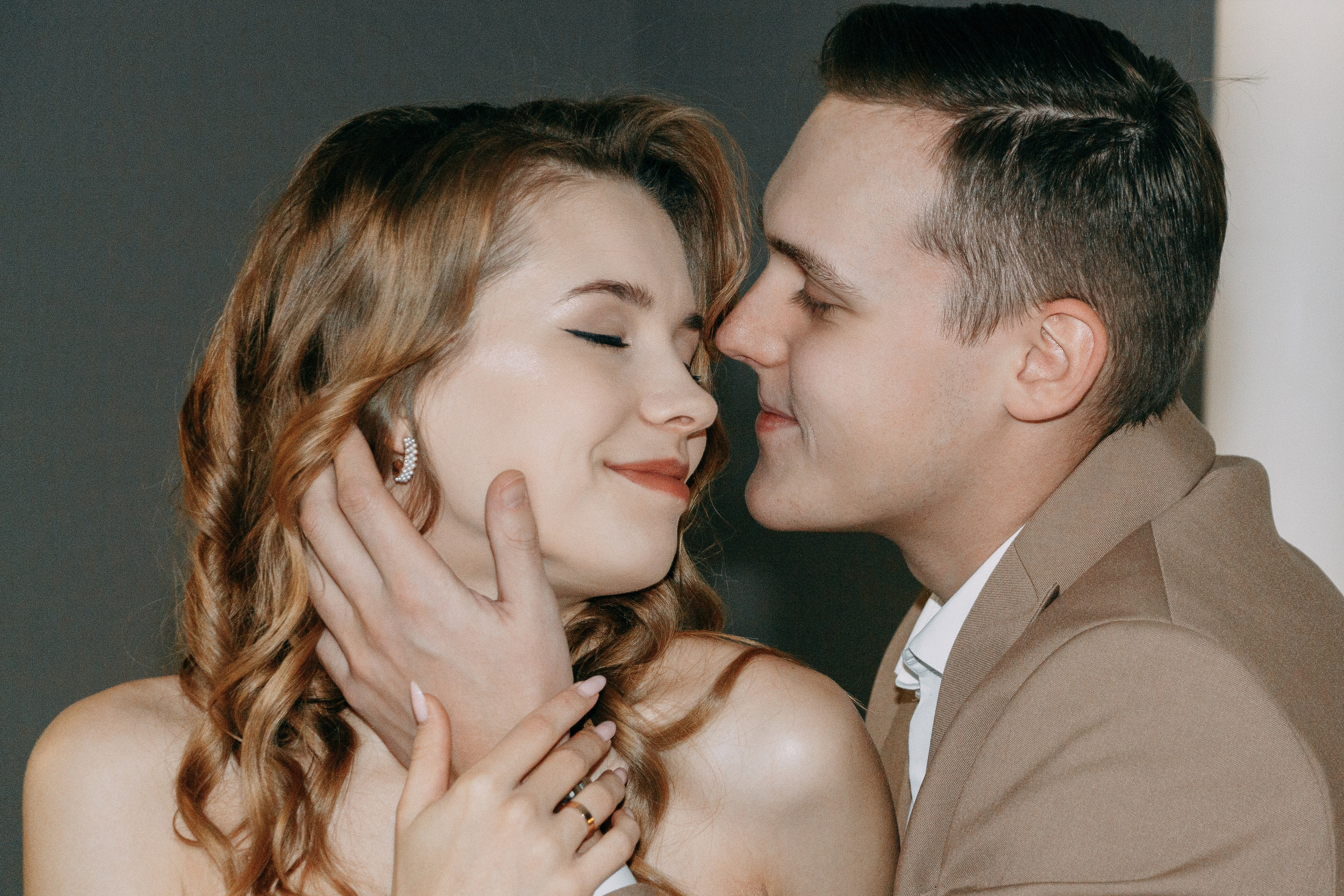 Свадебная фотосессия lovestory. Фотограф в Екатеринбурге Пойгина Елена