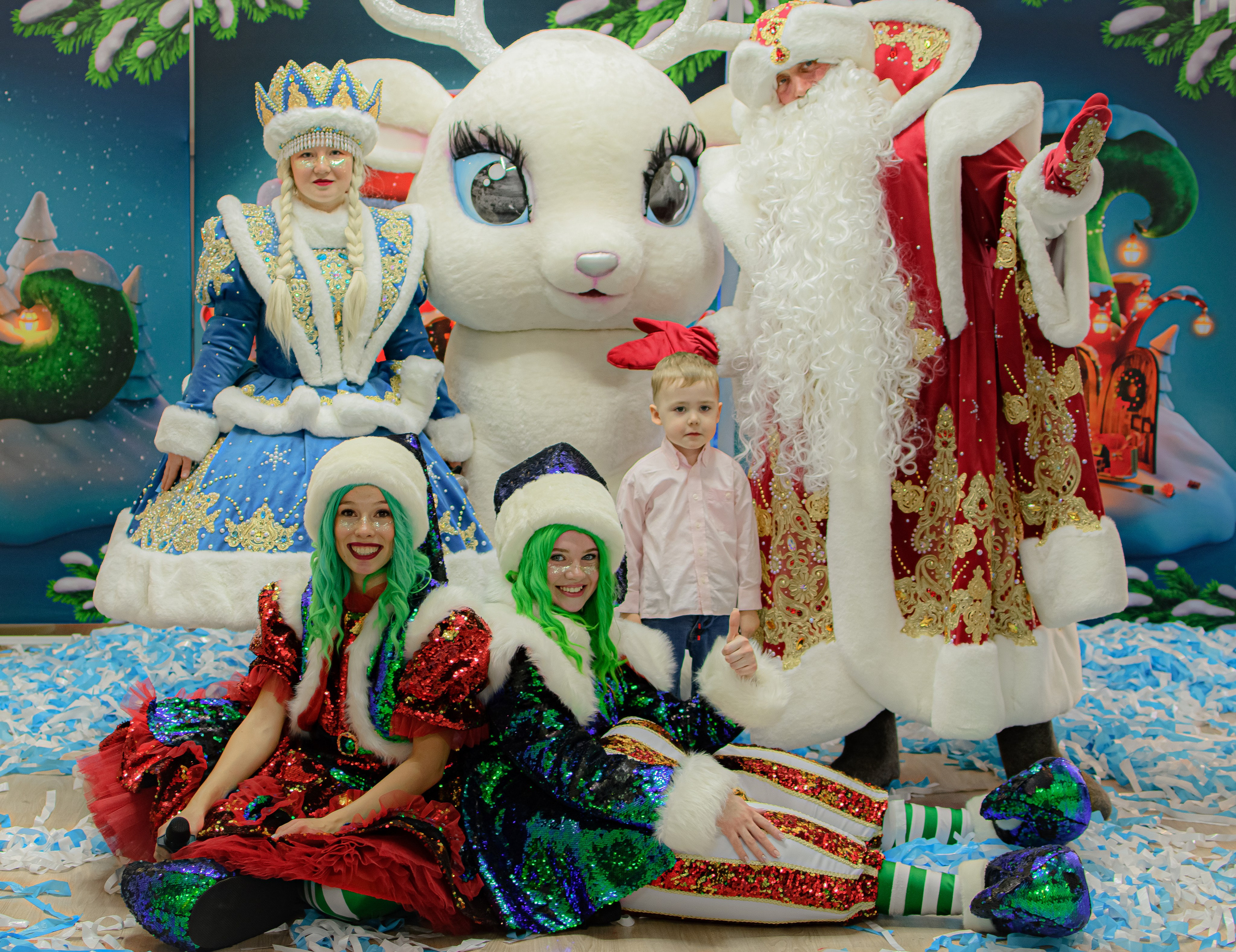 HAPPY NEW YEAR. Photokarish