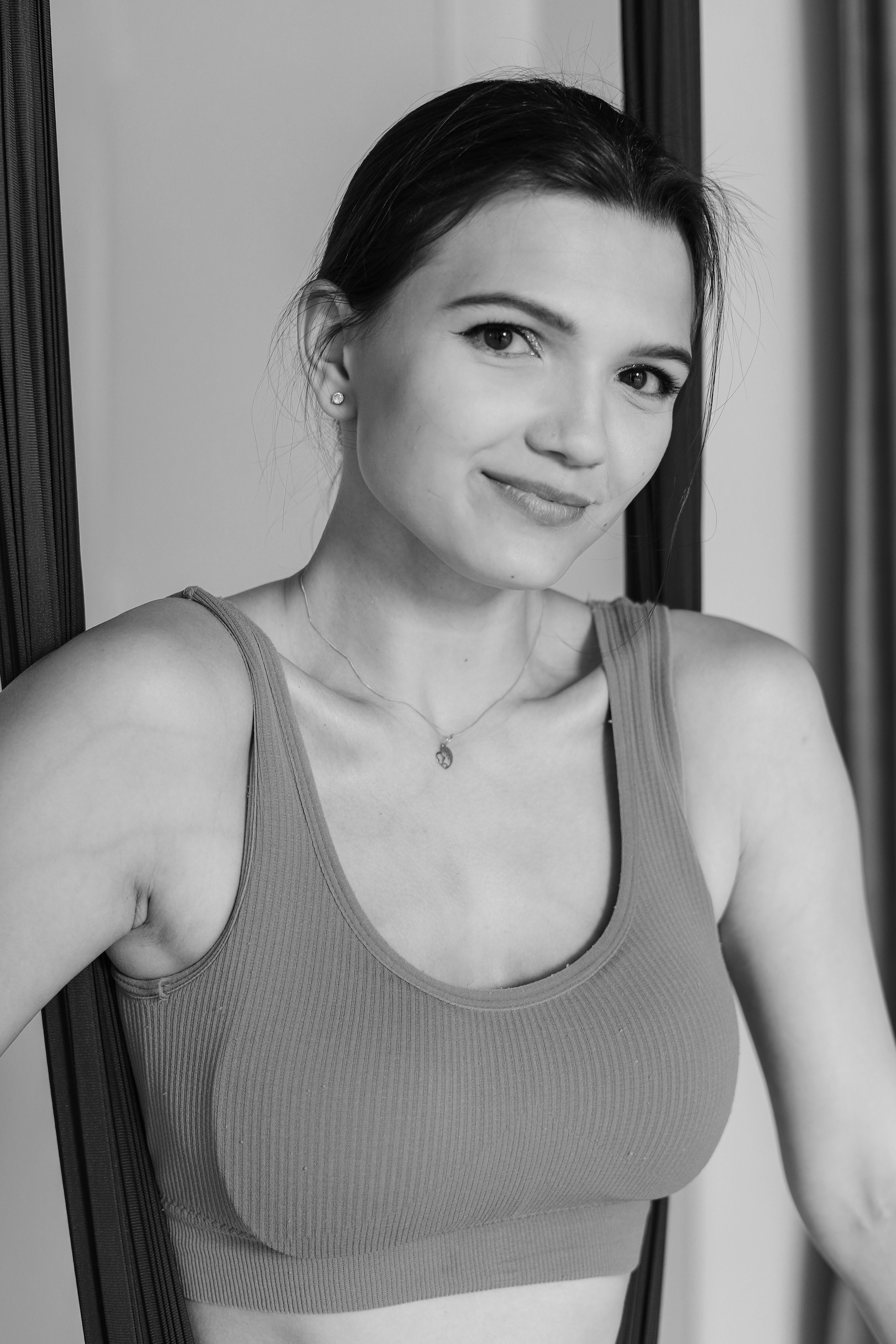 Арт-терапия + аэройога. Фотограф Надршина Лилия