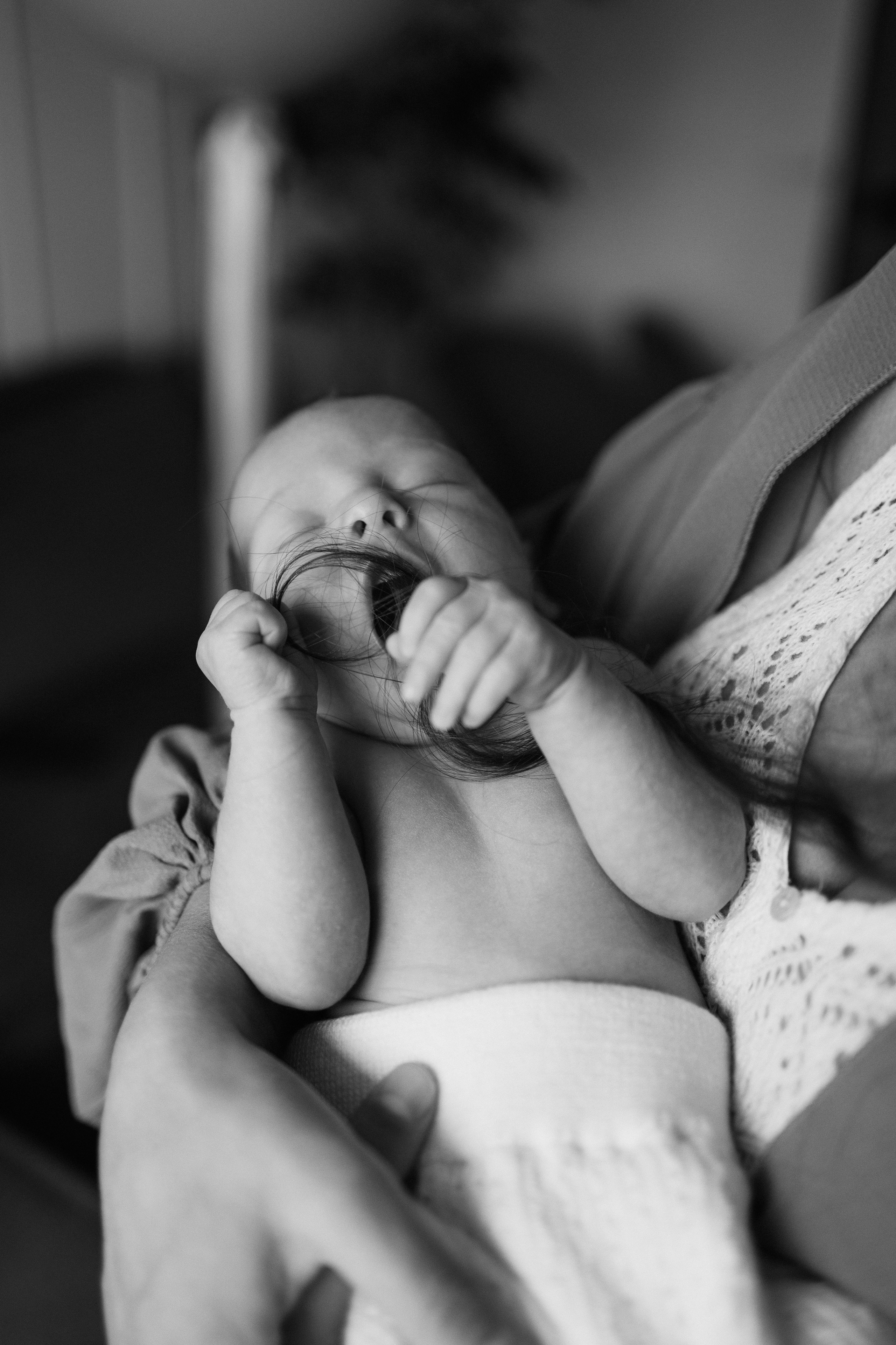 Фотосессия с новорожденным дома. Семейный фотограф в Москве Марина Петра