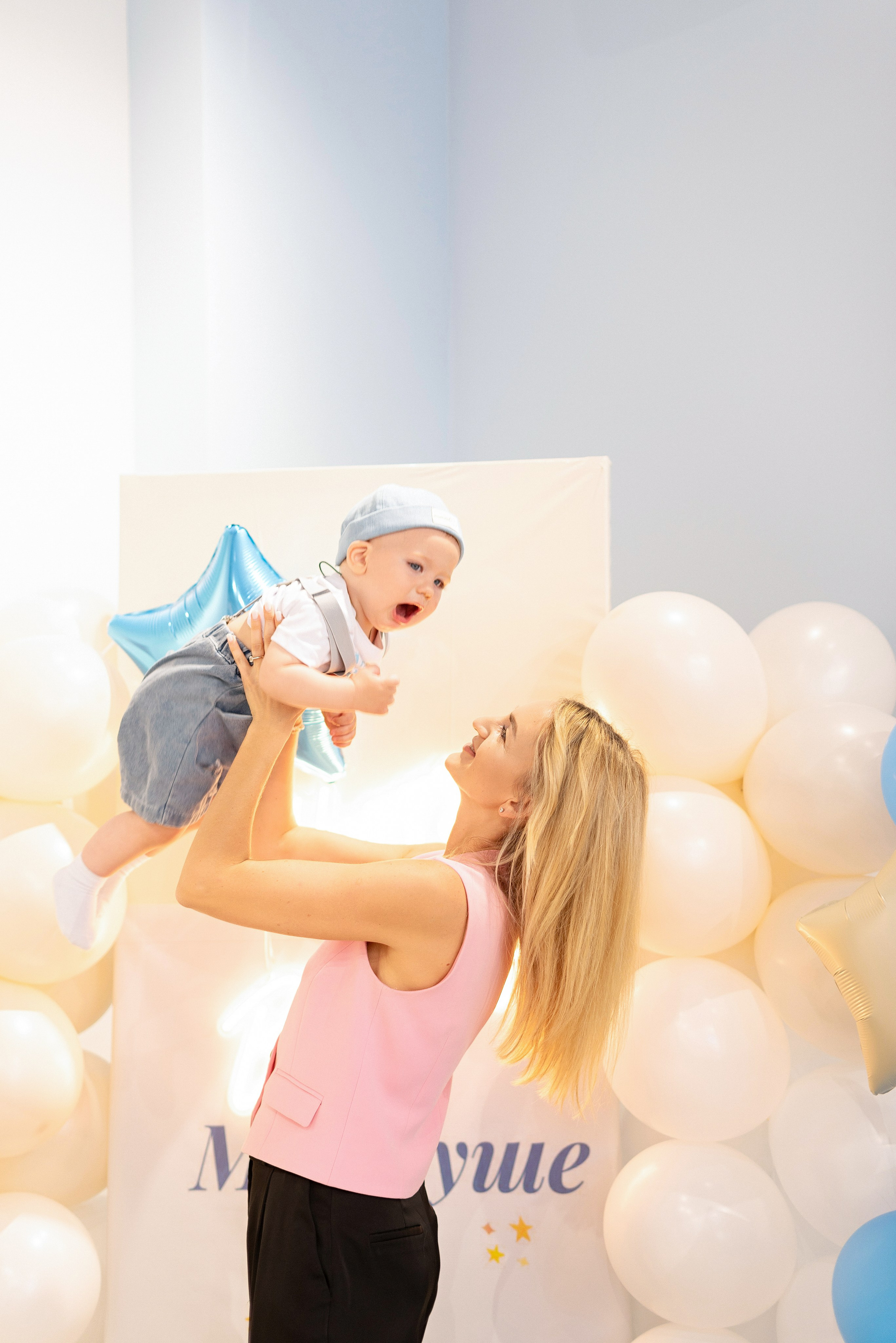 Маркуше 1 годик. Детский и семейный фотограф в Сургуте и Нефтеюганске Анна Старцева