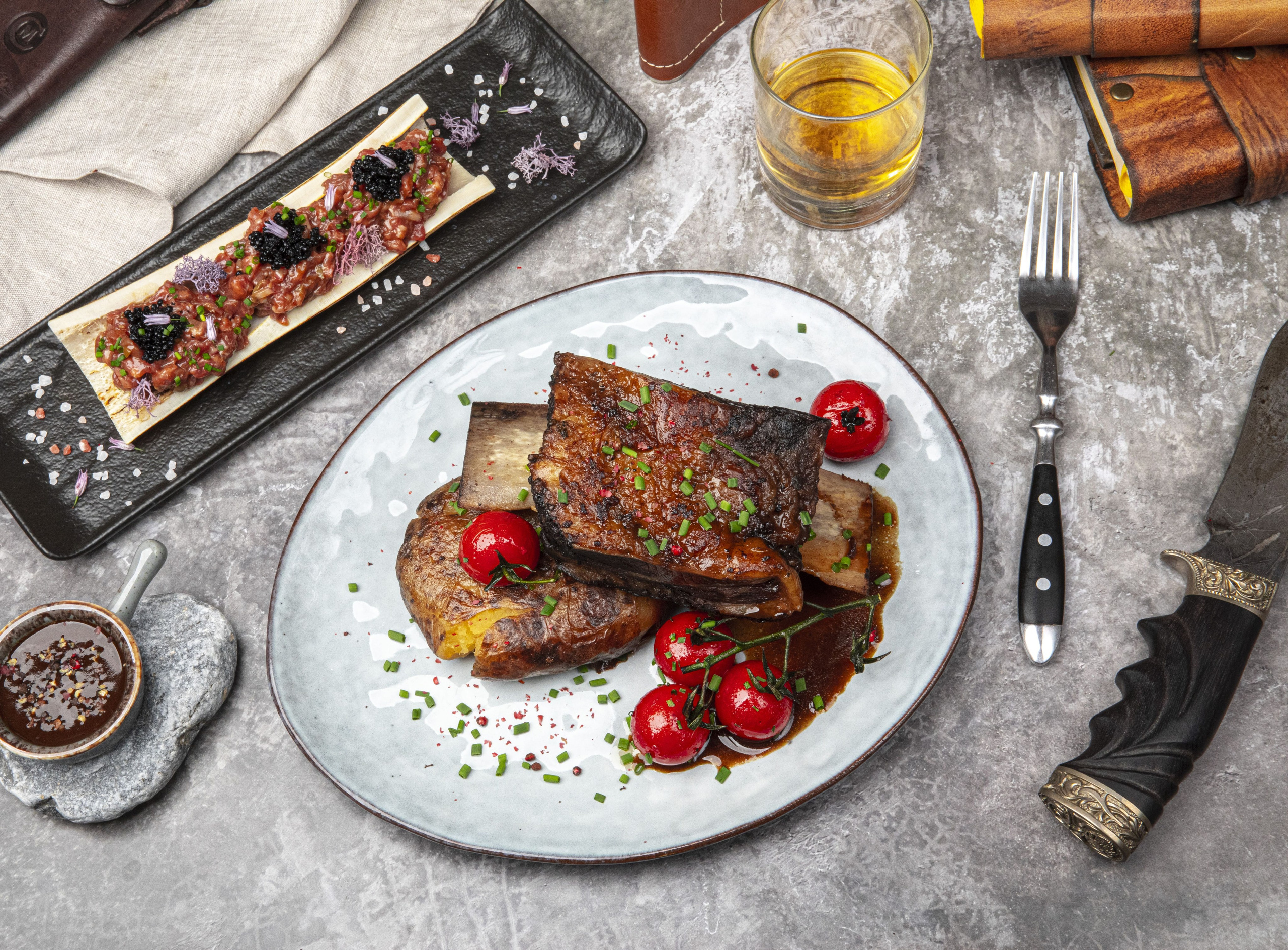 Художественная съёмка блюд с участием фуд-стилиста. Фуд-фотограф Илья Милоданов съемка в Москве и Московской области