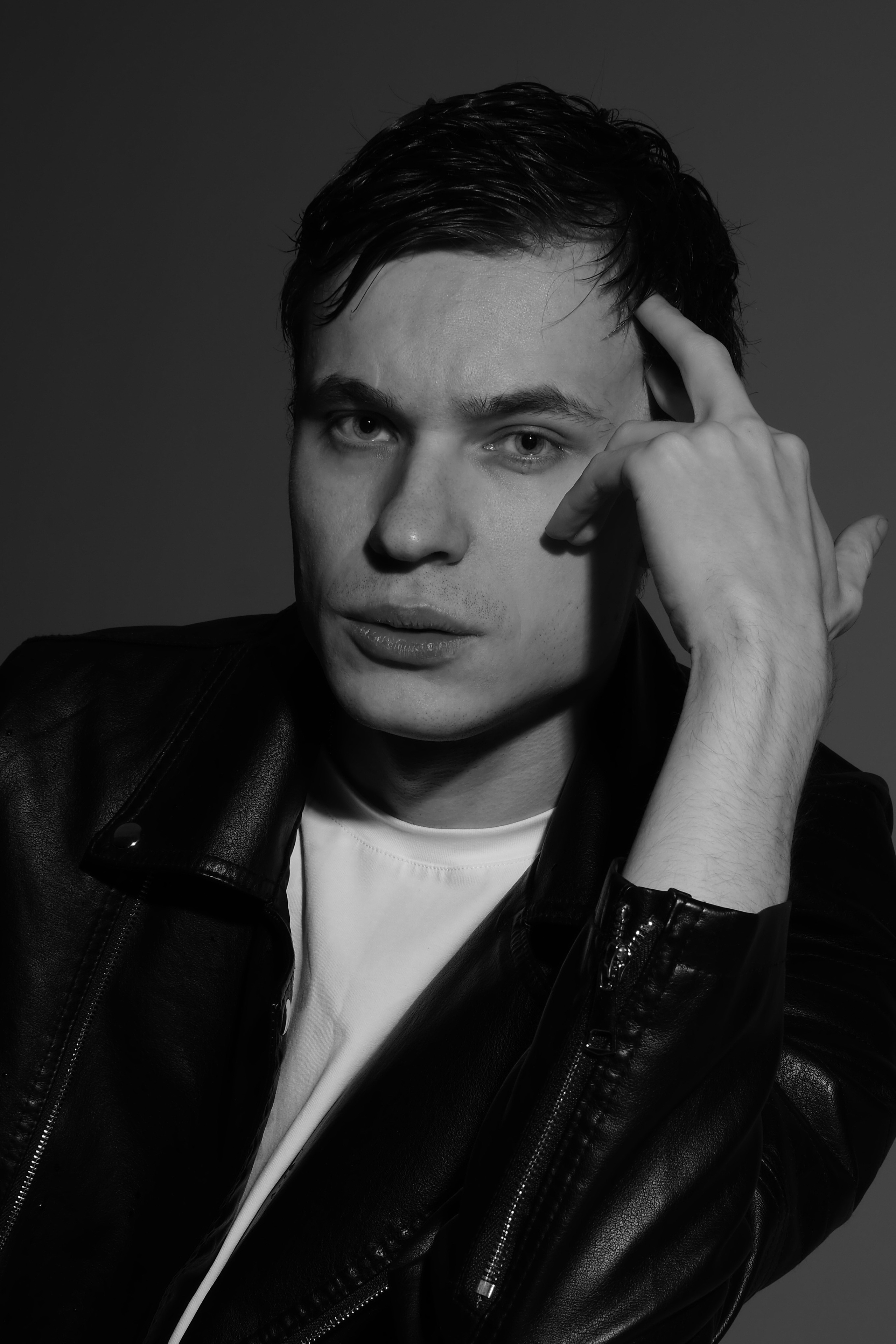 Влад. Фотограф в Москве. Женский и мужской портрет, лавстори (love story)