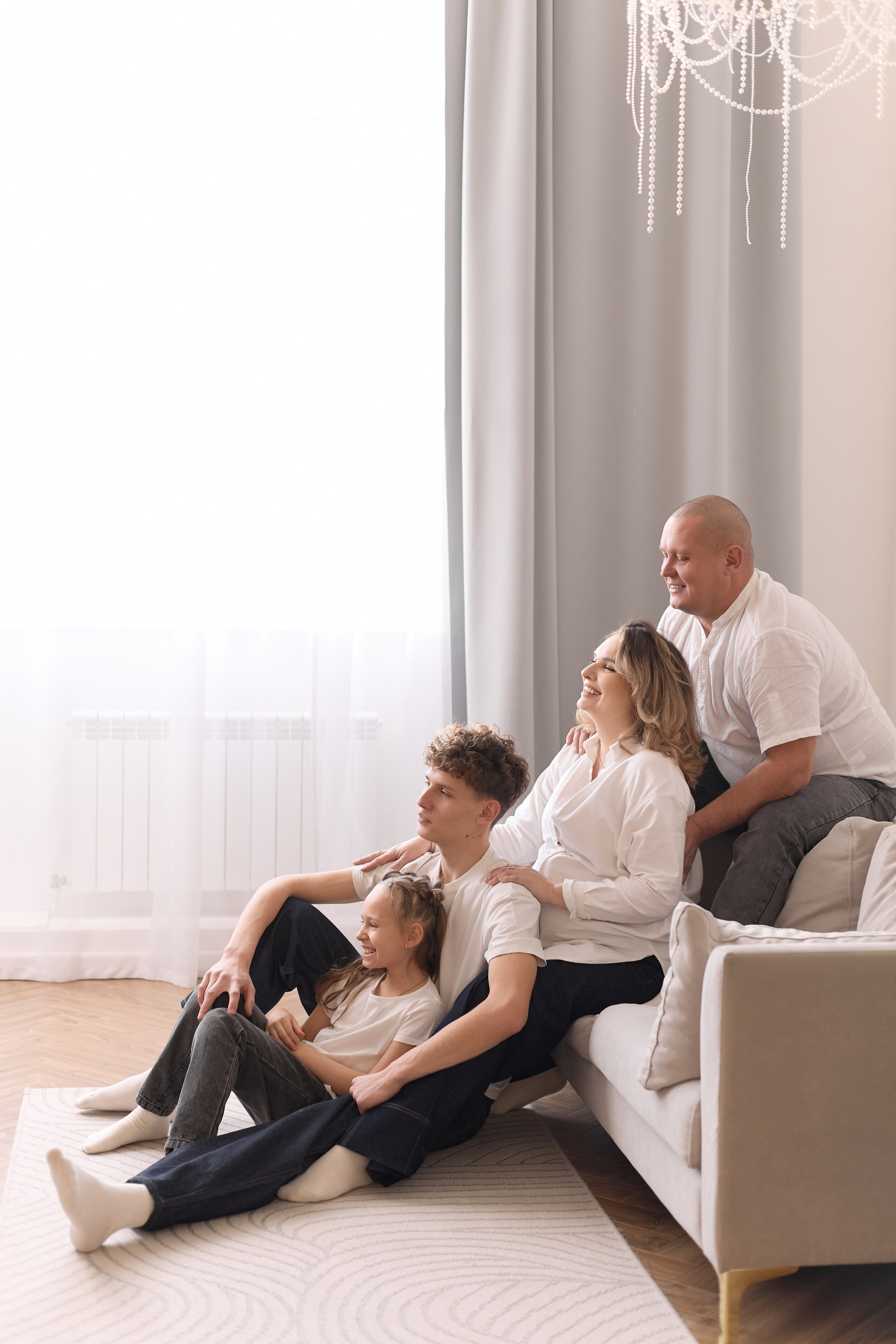 Сергей & Татьяна & Ярослав & Таисия. Фотограф Елизавета Наумова