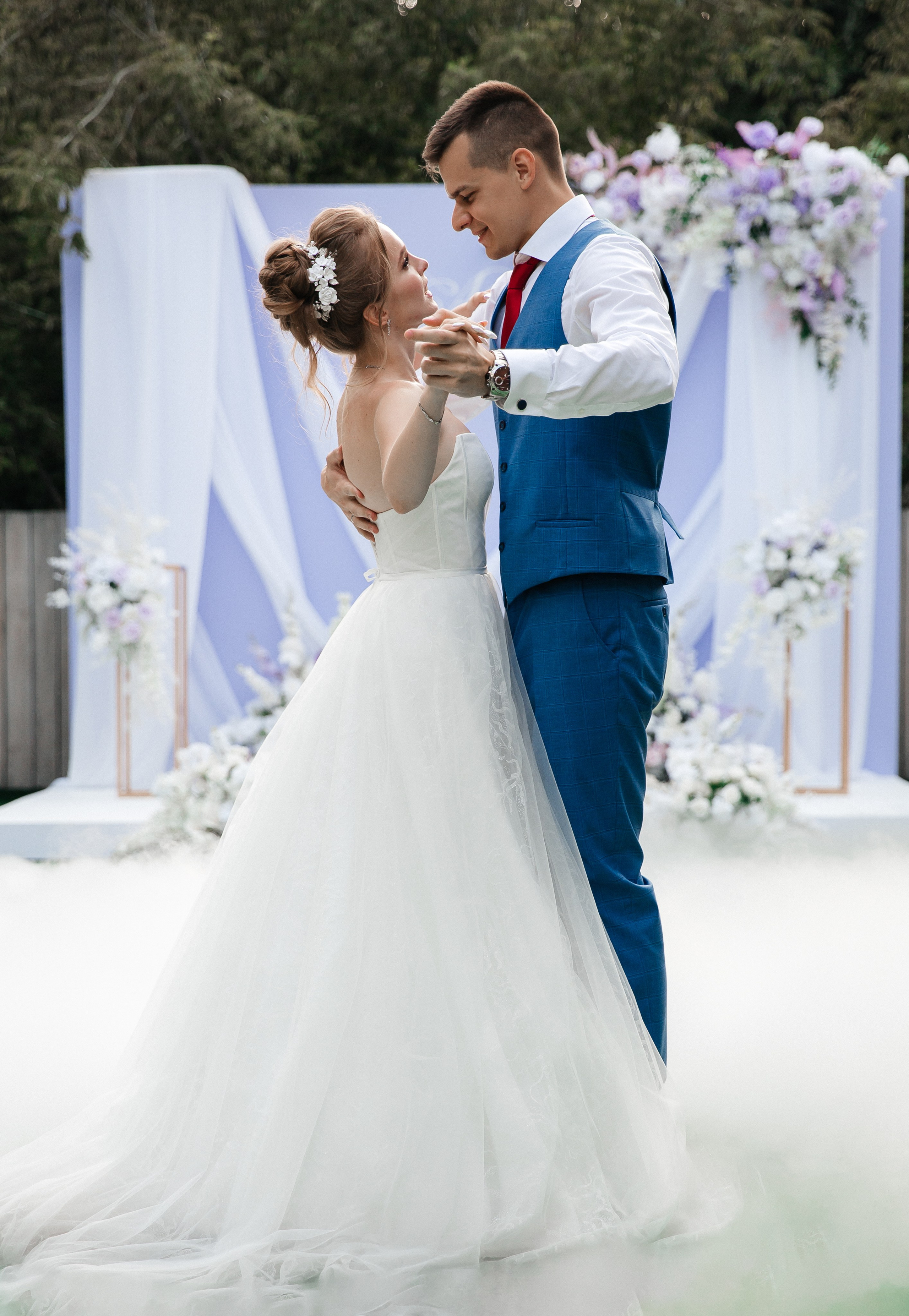 А&А — фотосессия на стадионе. Свадебный фотограф в Оренбурге Илья Володьков