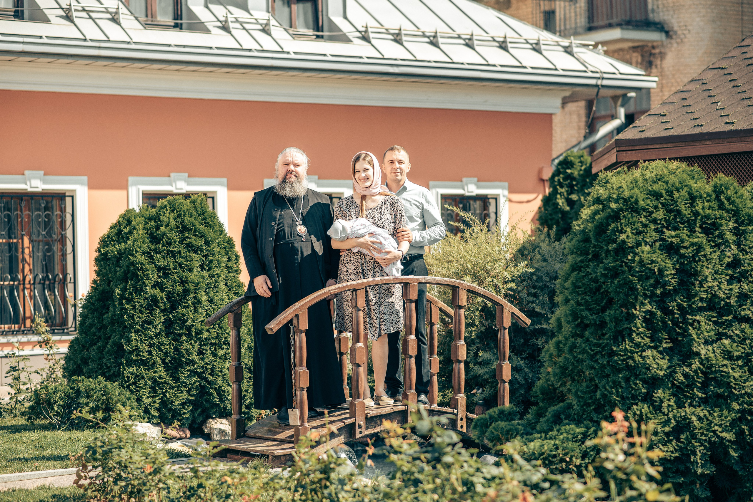 Крещение Софии. Фотограф на выписку из роддома в Москве и МО