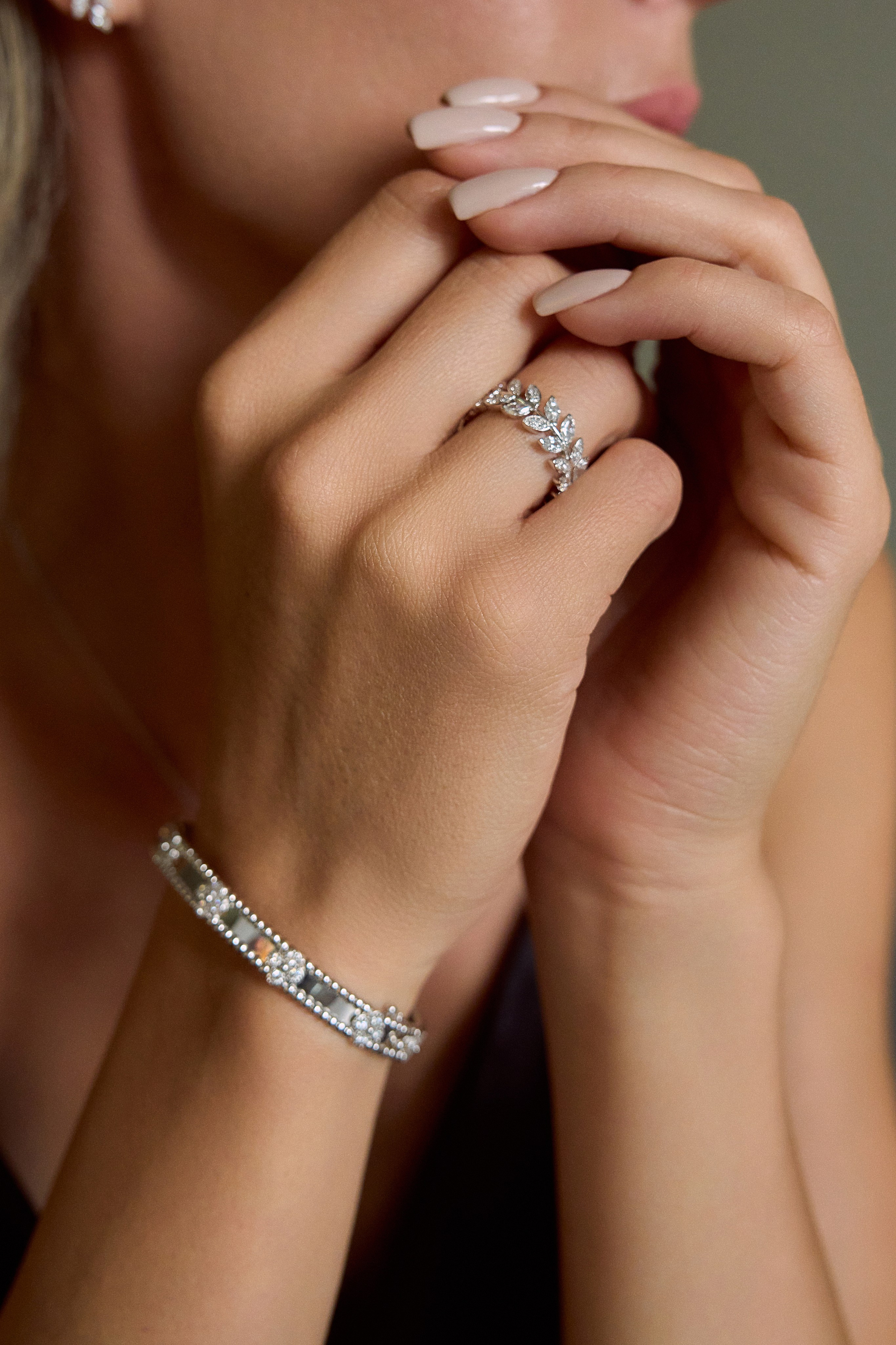 Украшения (съемка на модели). Фотограф