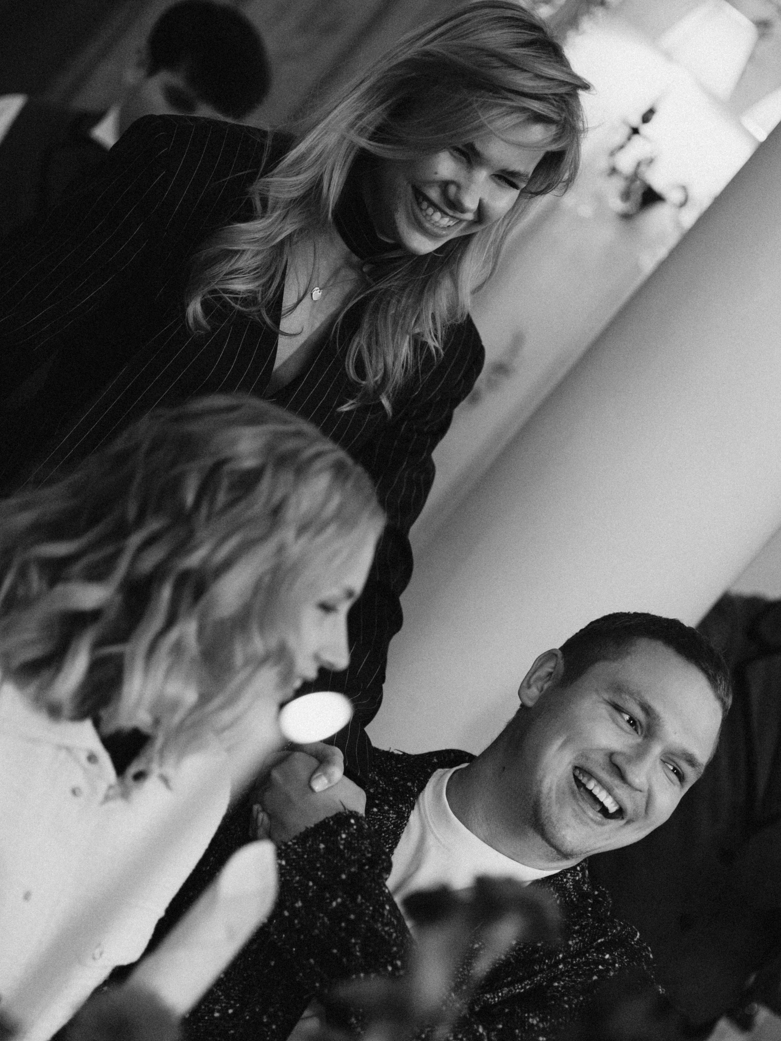 Давай останемся вместе хотя бы на всю жизнь