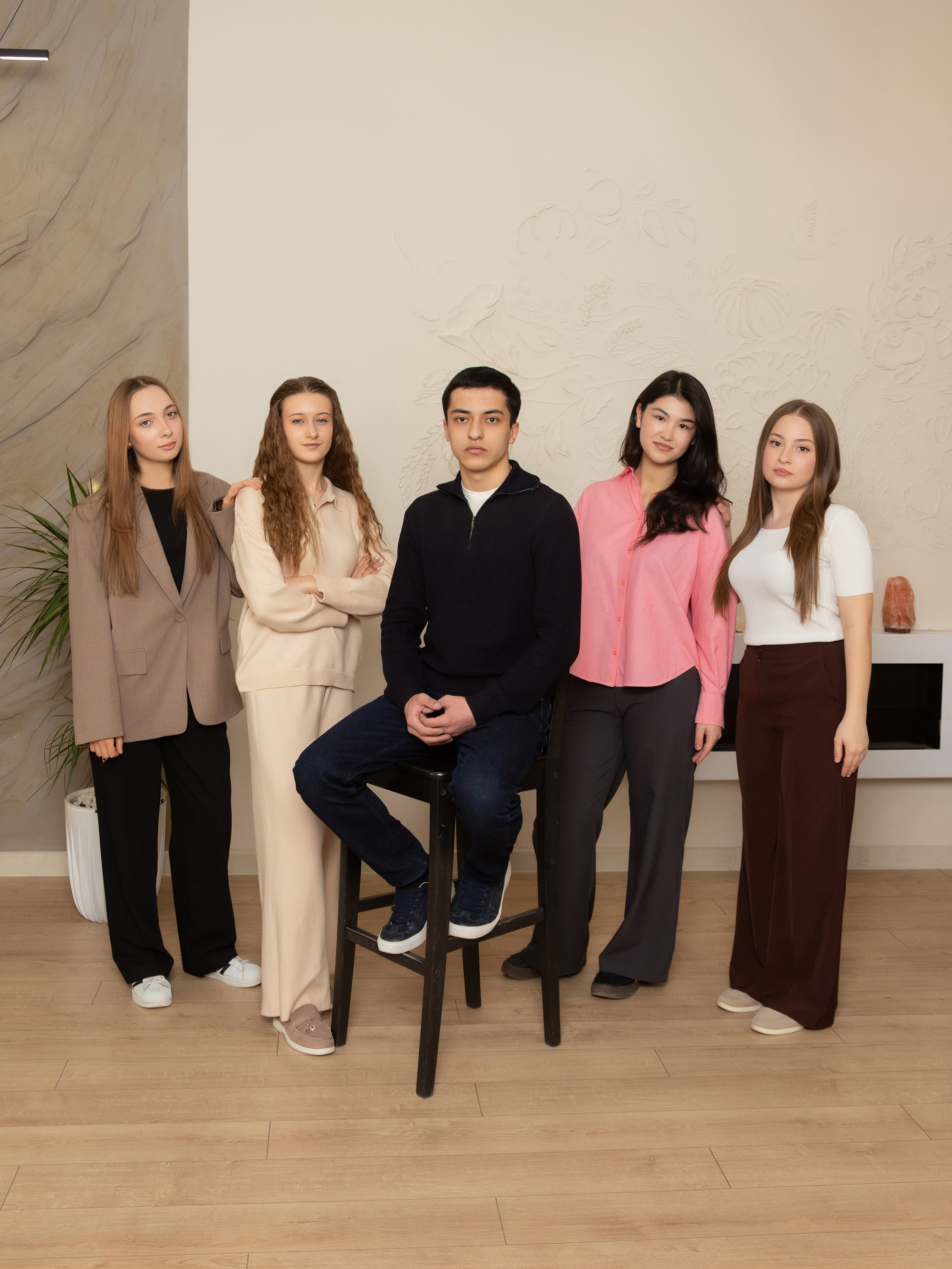 9  и 11 классы. Школьный фотограф в г. Нальчик Галимат Абитова