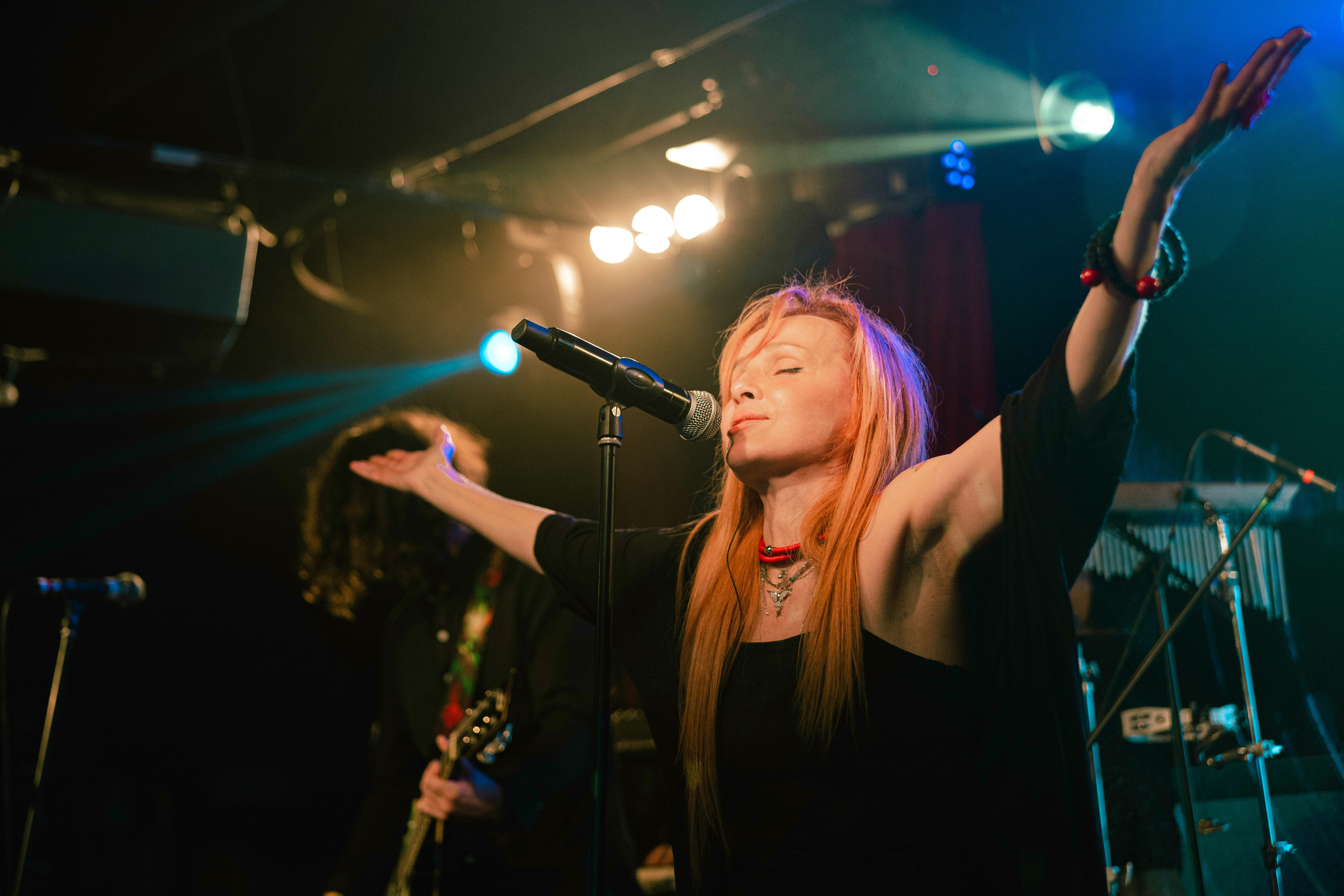 Маша и Медведи. Концертный фотограф в Москве Алексей Вовк