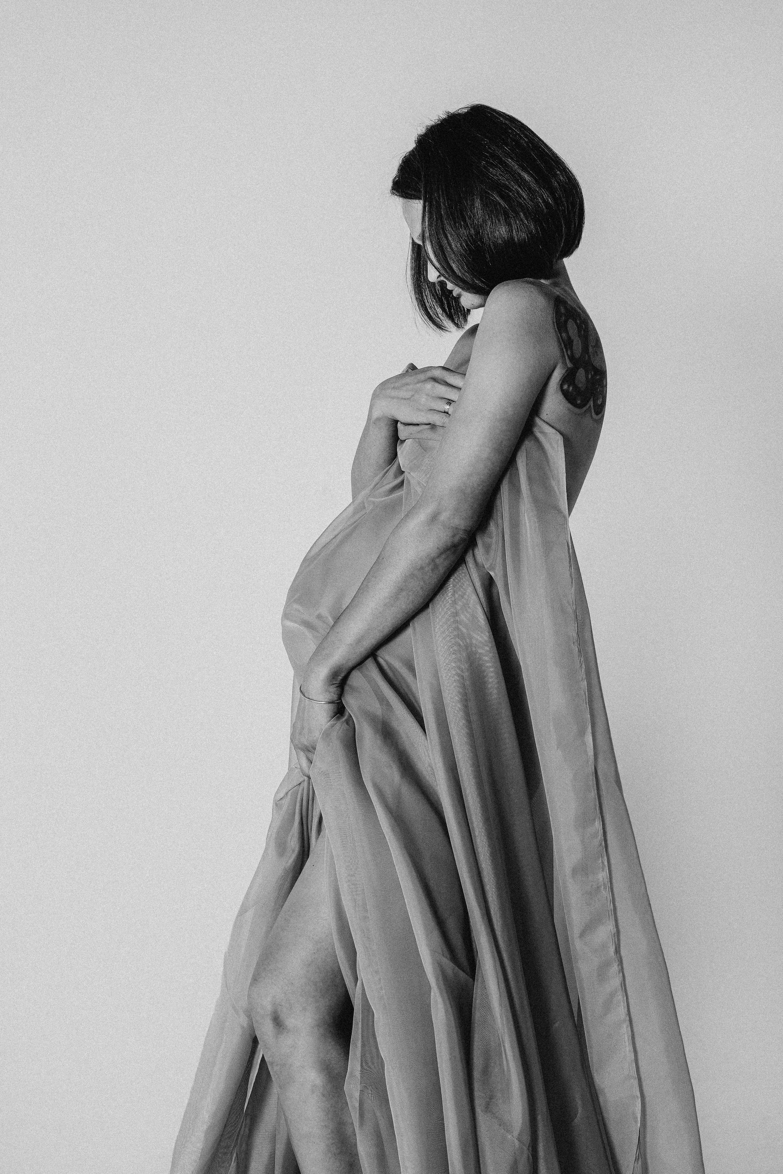 Беременность (минимализм). Фотограф Шунова Саша