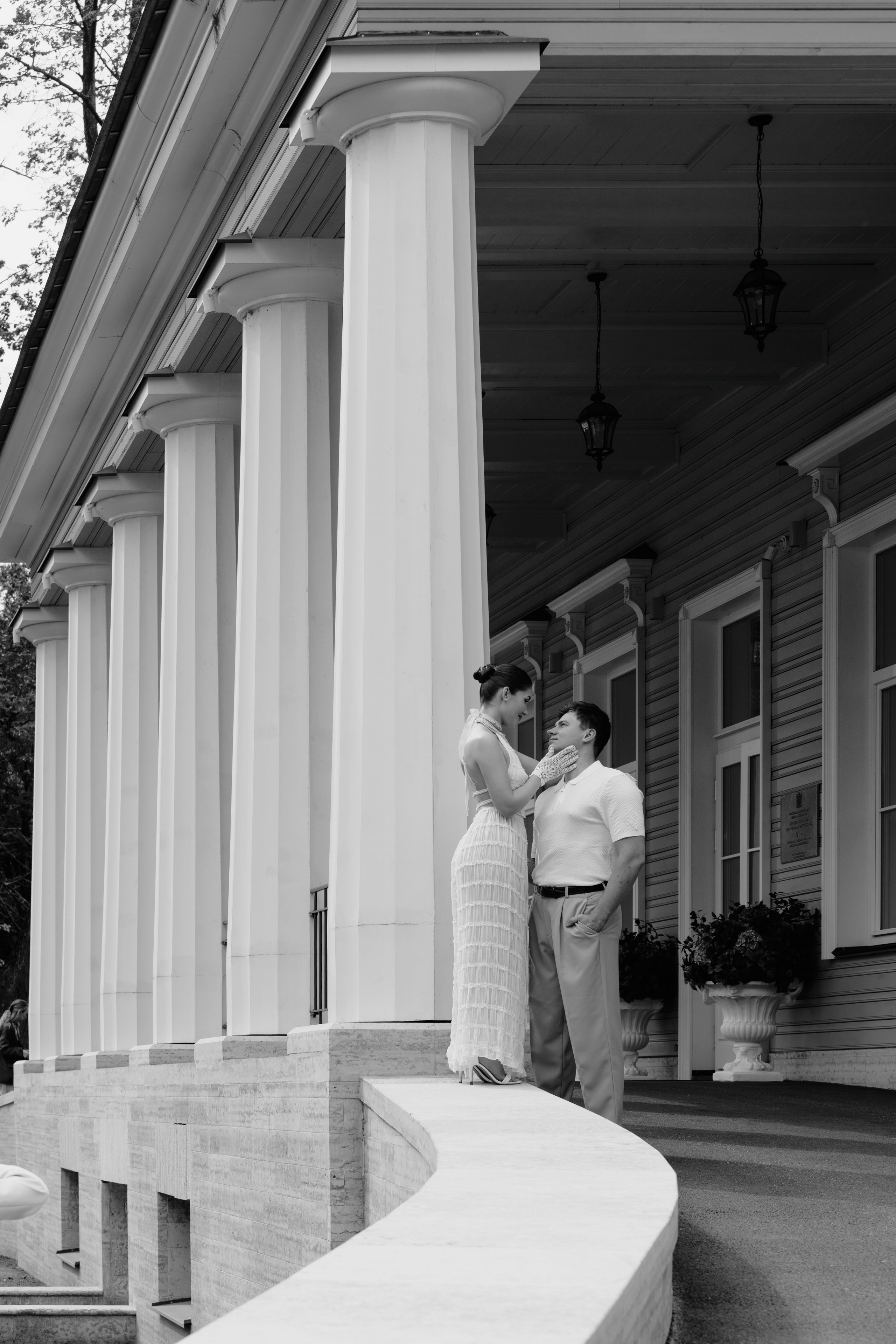 В особняке принца Ольденбургского. Fashion Фотограф в СПб Yana Kochkina