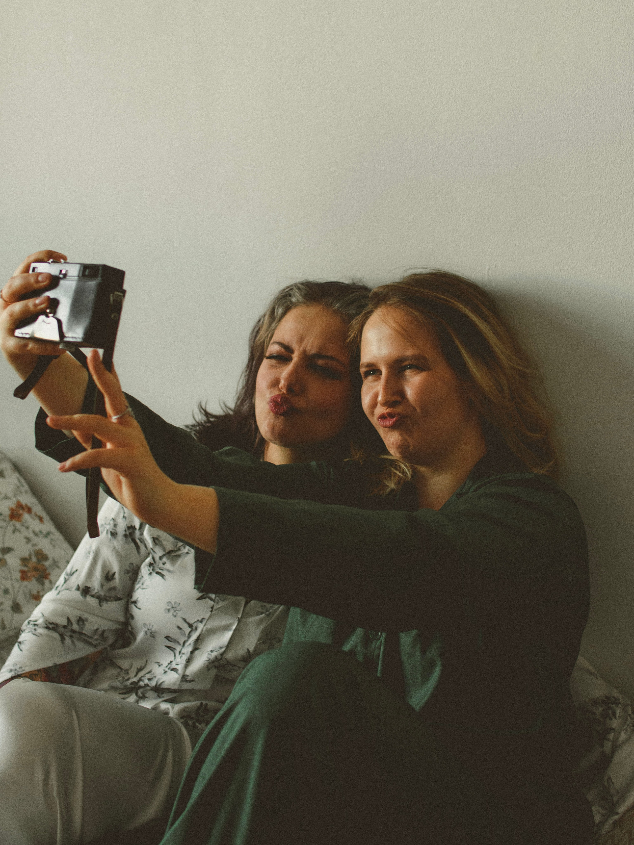 Мари и Катя. Портретный и свадебный фотограф Москва Валерия Возняковская