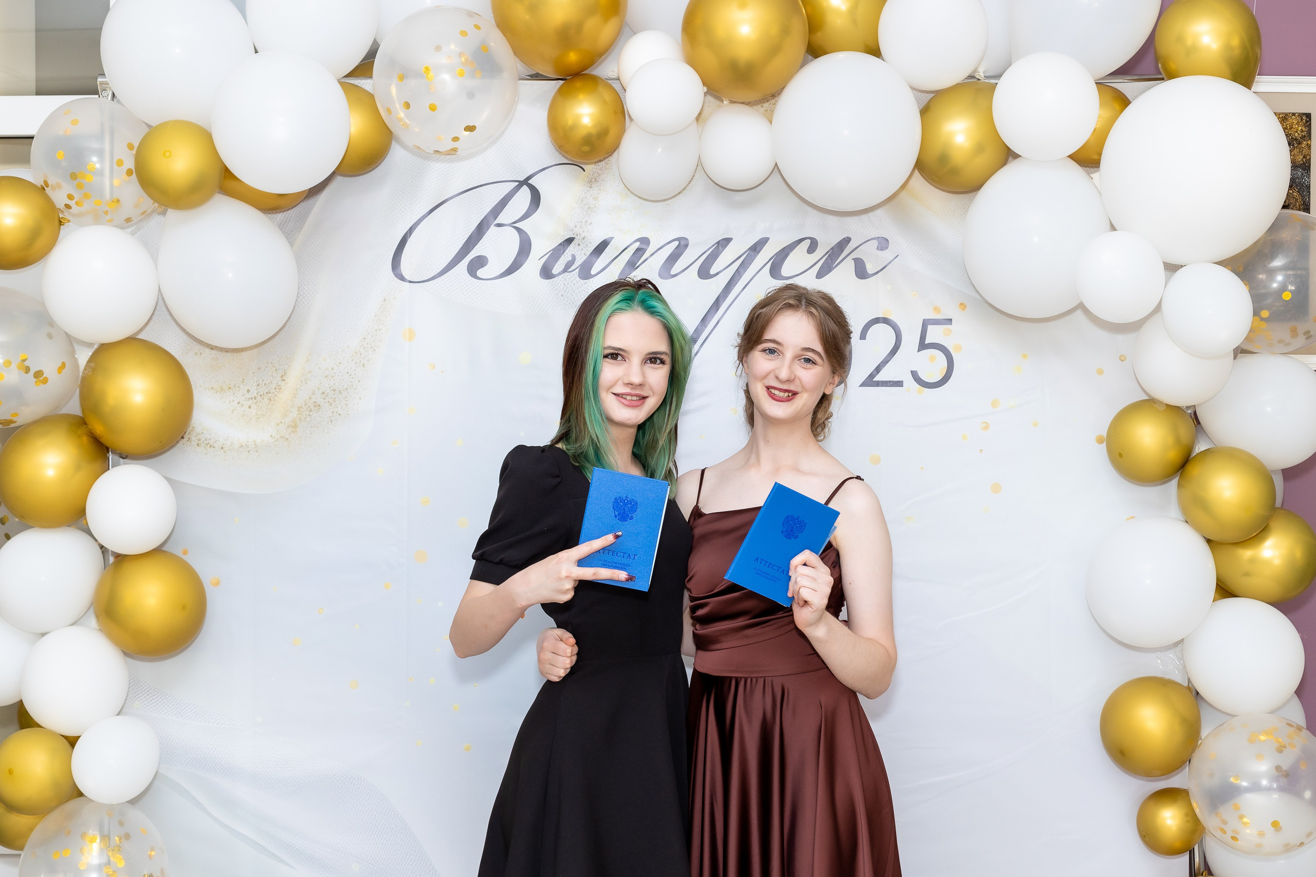 Вручение аттестата 2025. Выпускные альбомы Майкоп, Краснодар Елена Золотарева