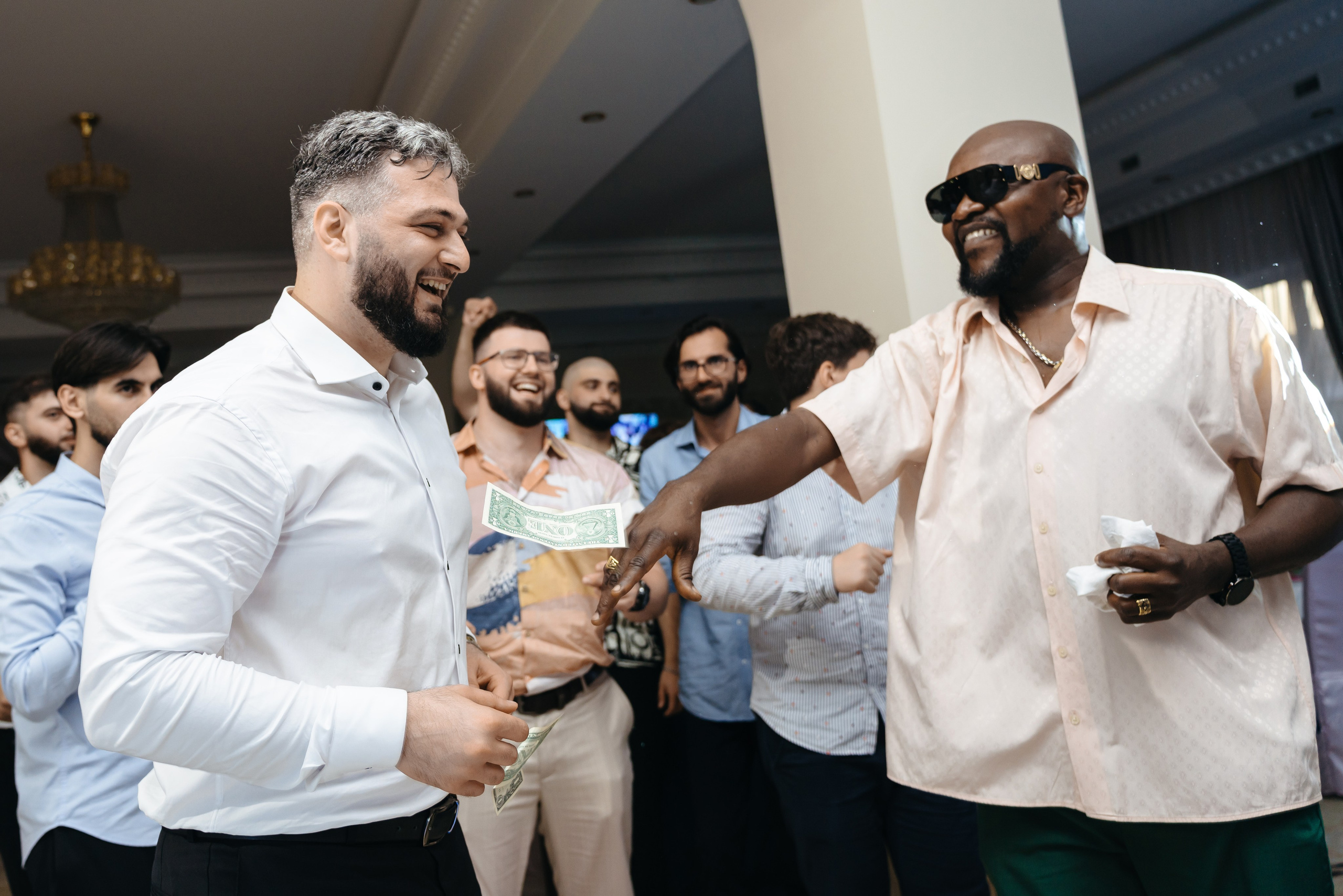 Артем и Лусине. Свадебный фотограф Красноярск Вязьминова Мария