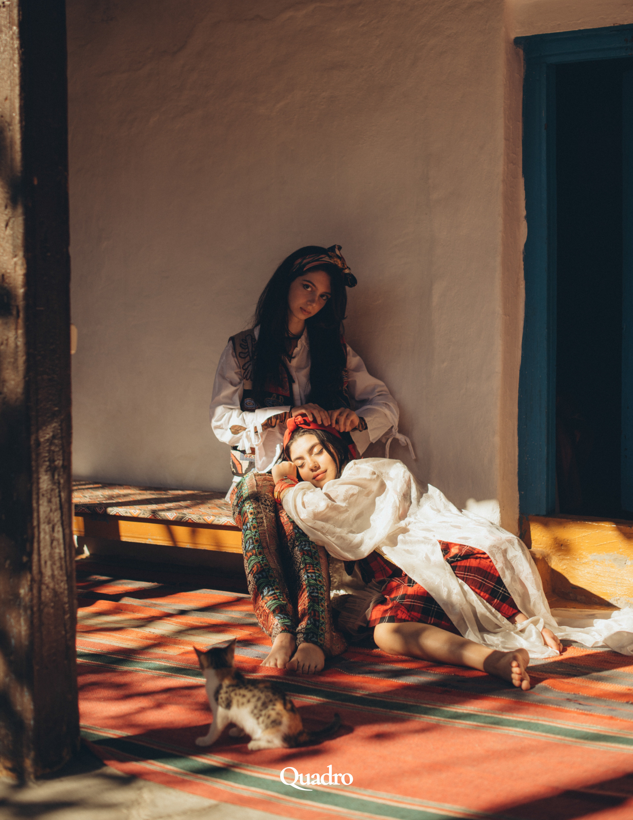 QUADRO. Две сестры. Дагестан. Обложка. Фотограф Наталья Могилевская Мурманск Териберка Сейдозеро Рыбачий