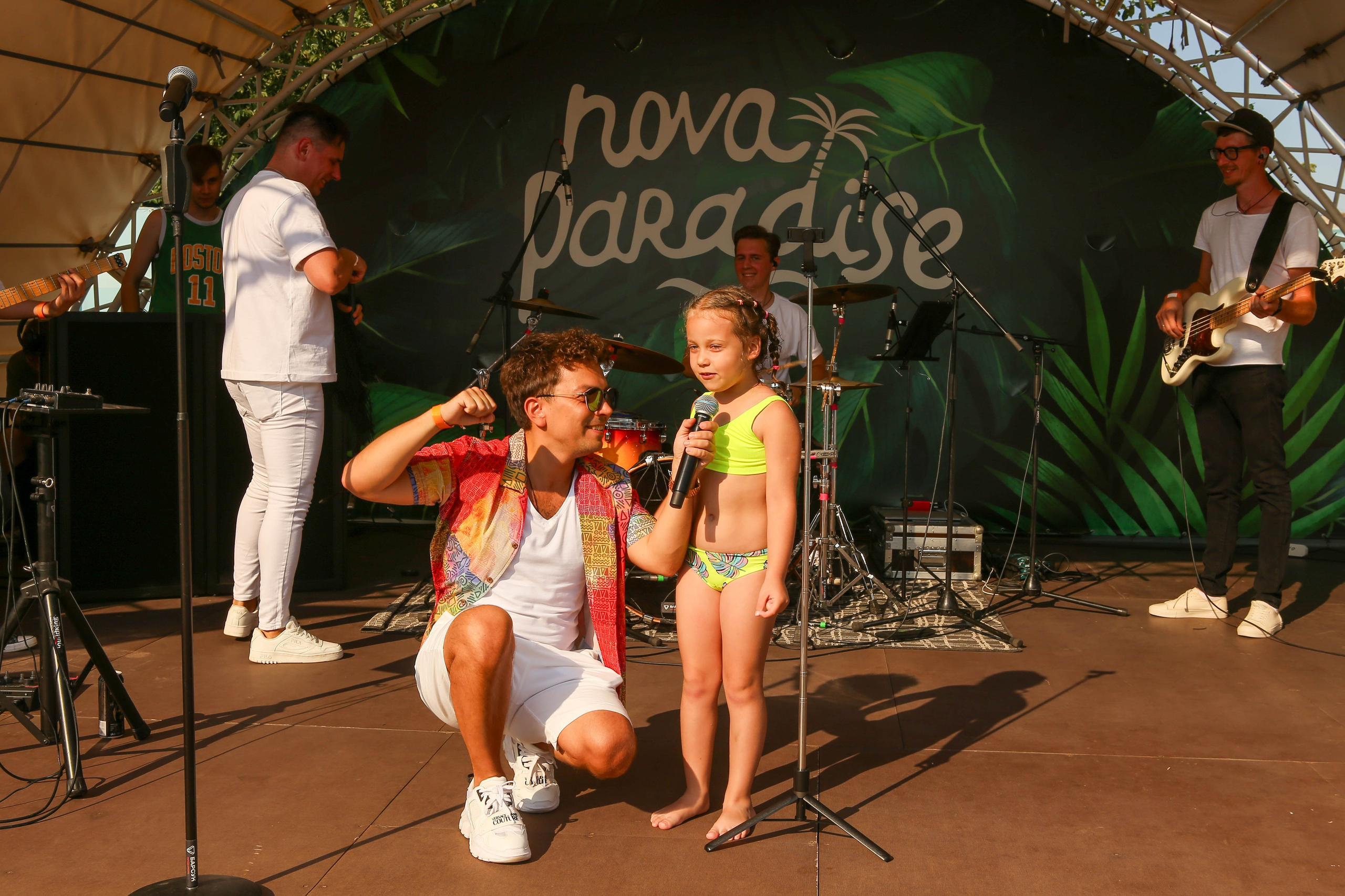 Nova Paradise. Свадебный и предметный фотограф Ренат Каламперов