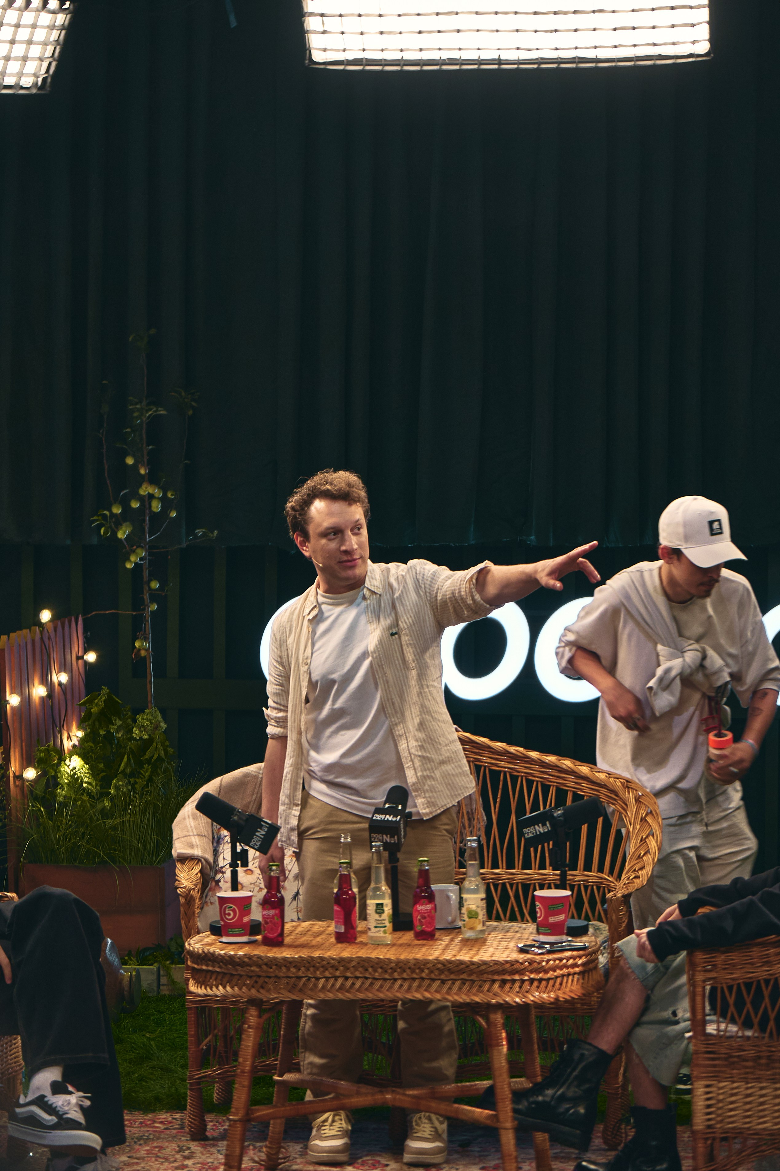 Бэстейдж «Летний подкаст № 1». Главная