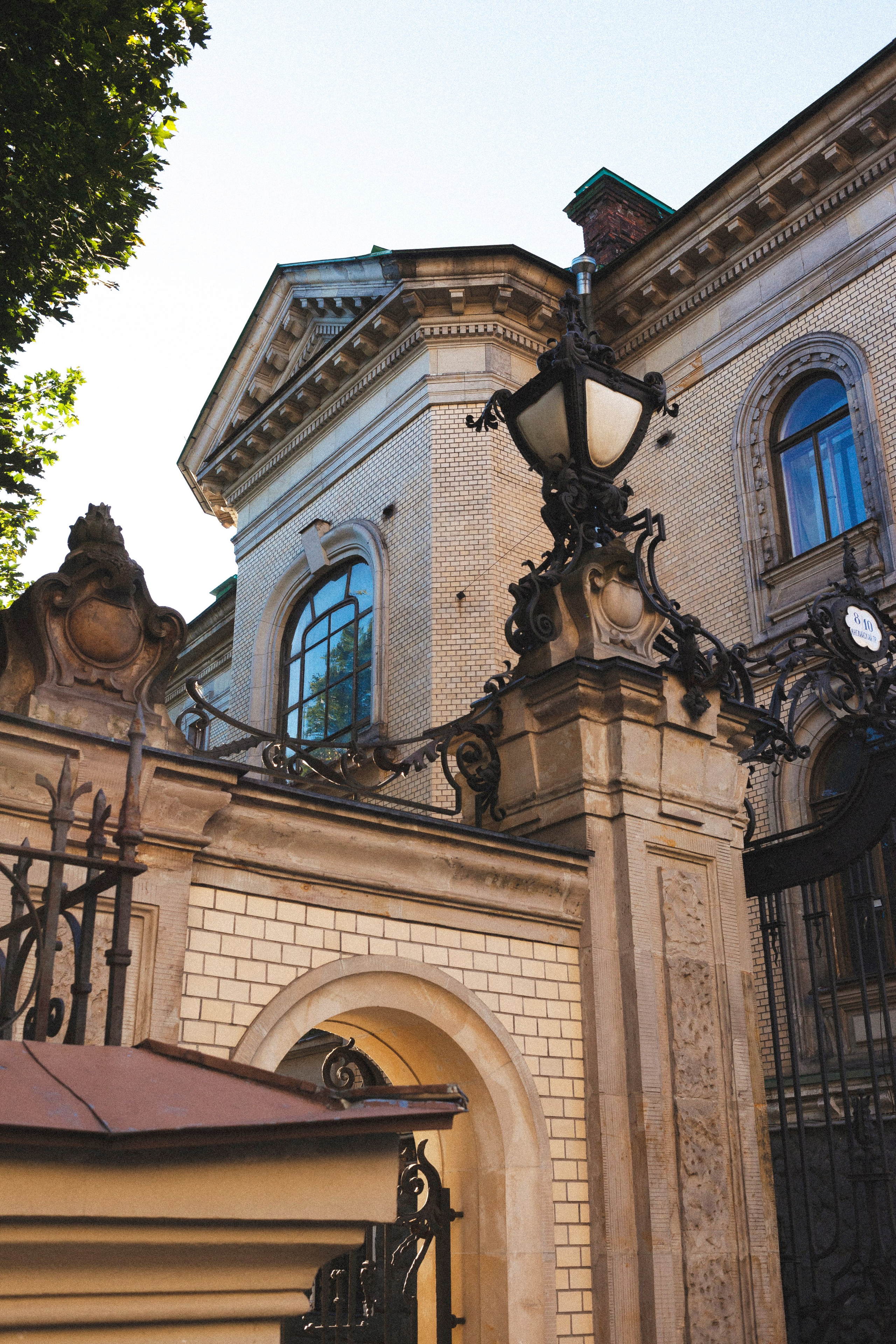 Фотовыставка в Санкт-Петербурге "А где ты гулешь с собачкой, если живешь в центре?"