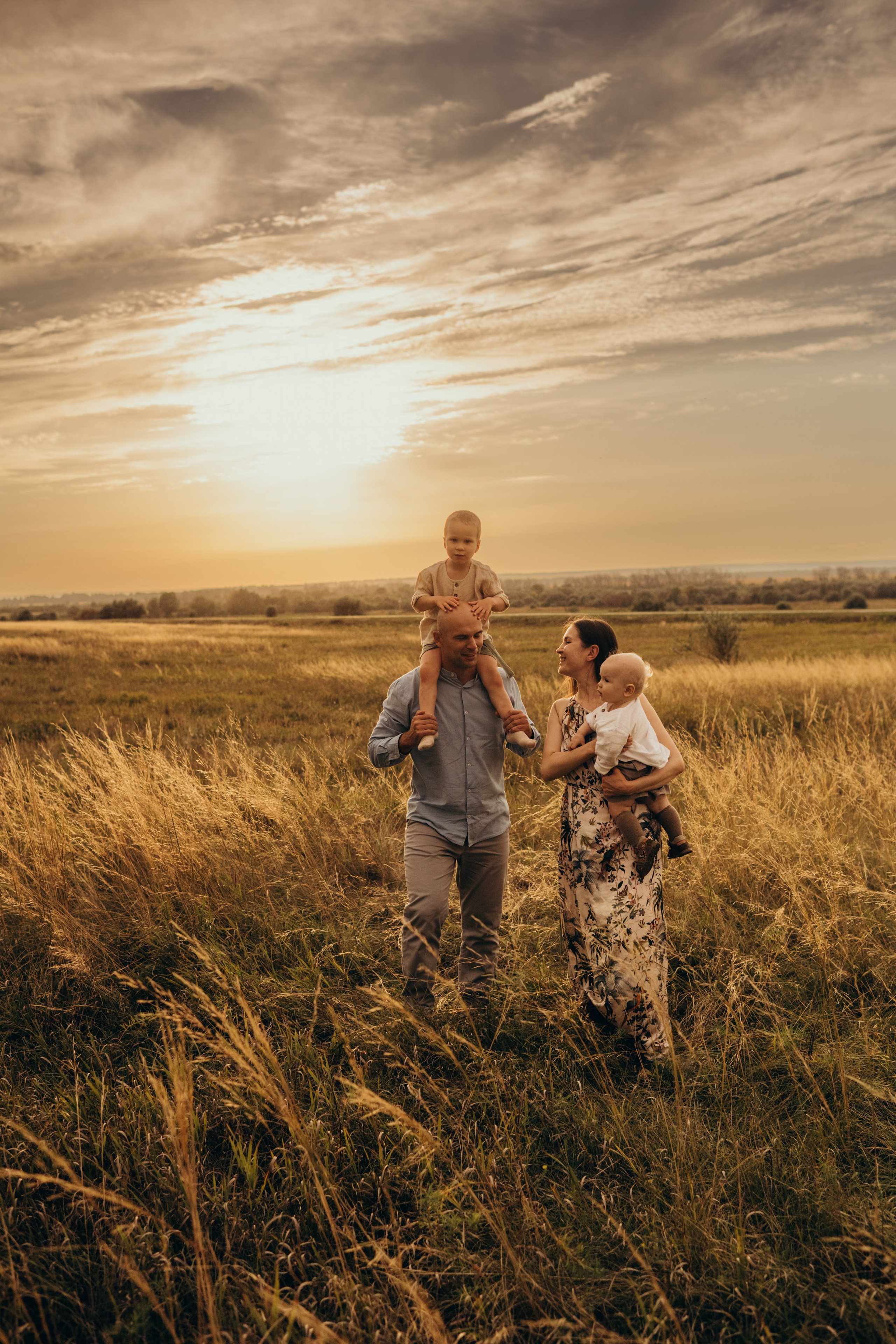 Оля Миша Лев и Никита. Свадебный и семейный фотограф в Самаре Головань Наталья