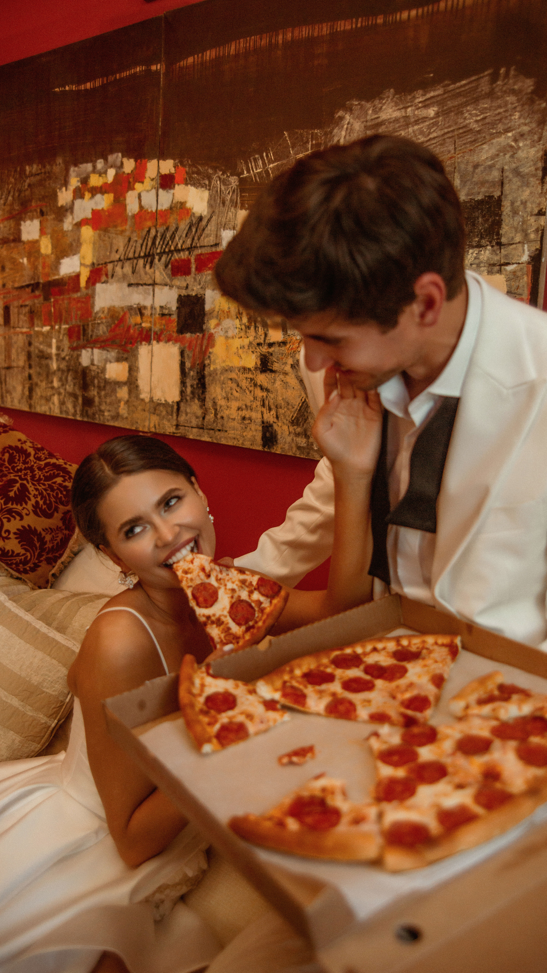 Лавстори фотосессия в студии. Женский фотограф в Санкт-Петербурге, Москве и весь мир Алёна Мамаева