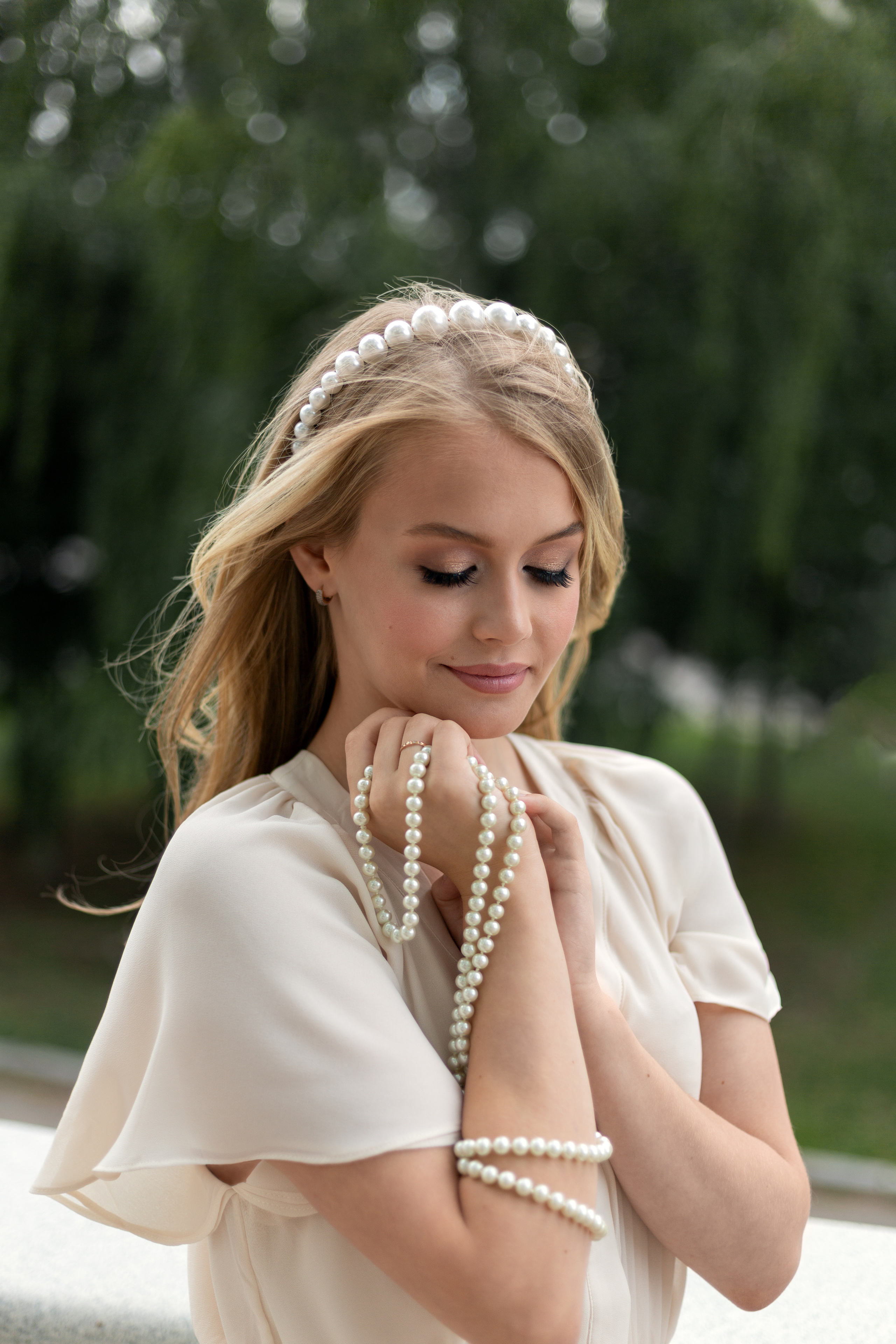 Женский портрет на природе. Женский и семейный фотограф в Екатеринбурге Маша Пруц