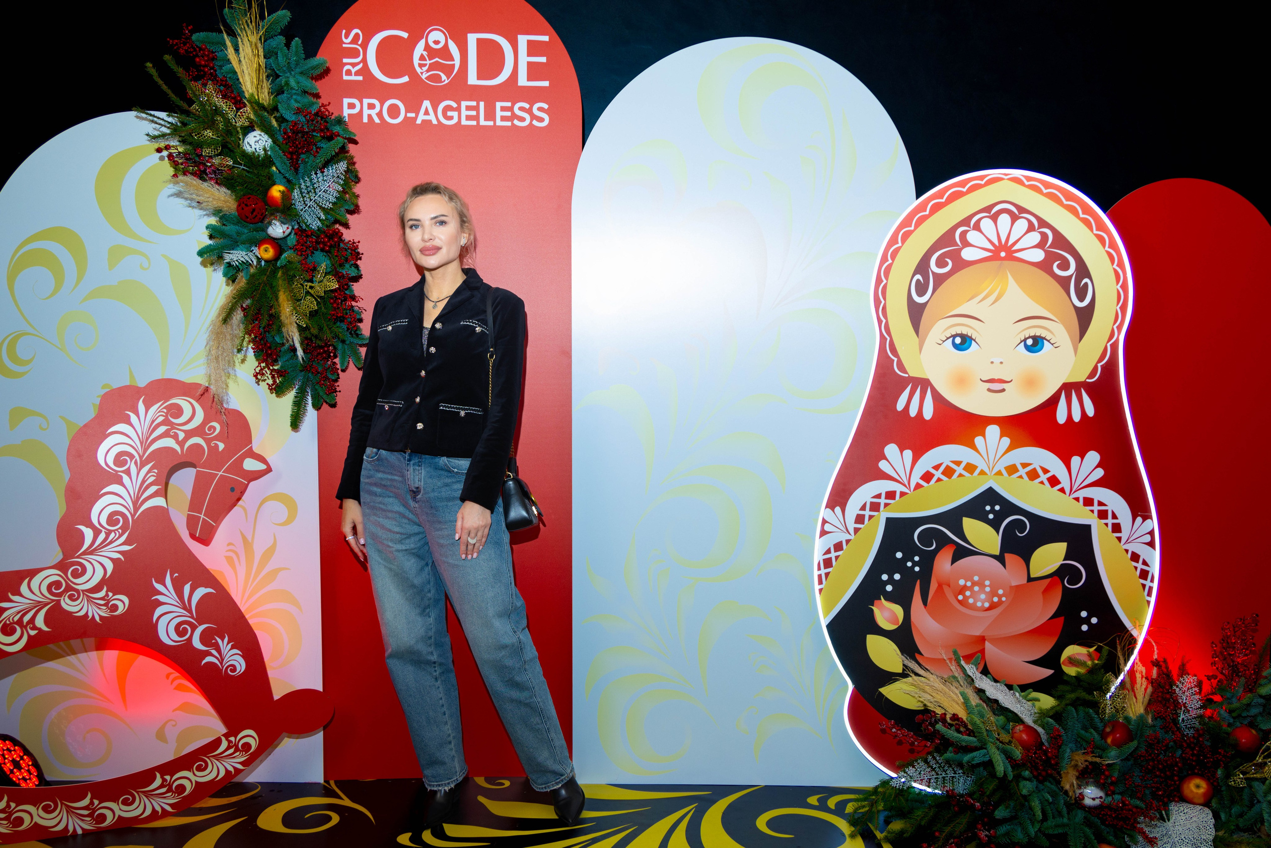 ФОТОЗОНА МАТРЕШКА. PRO-AGELESS