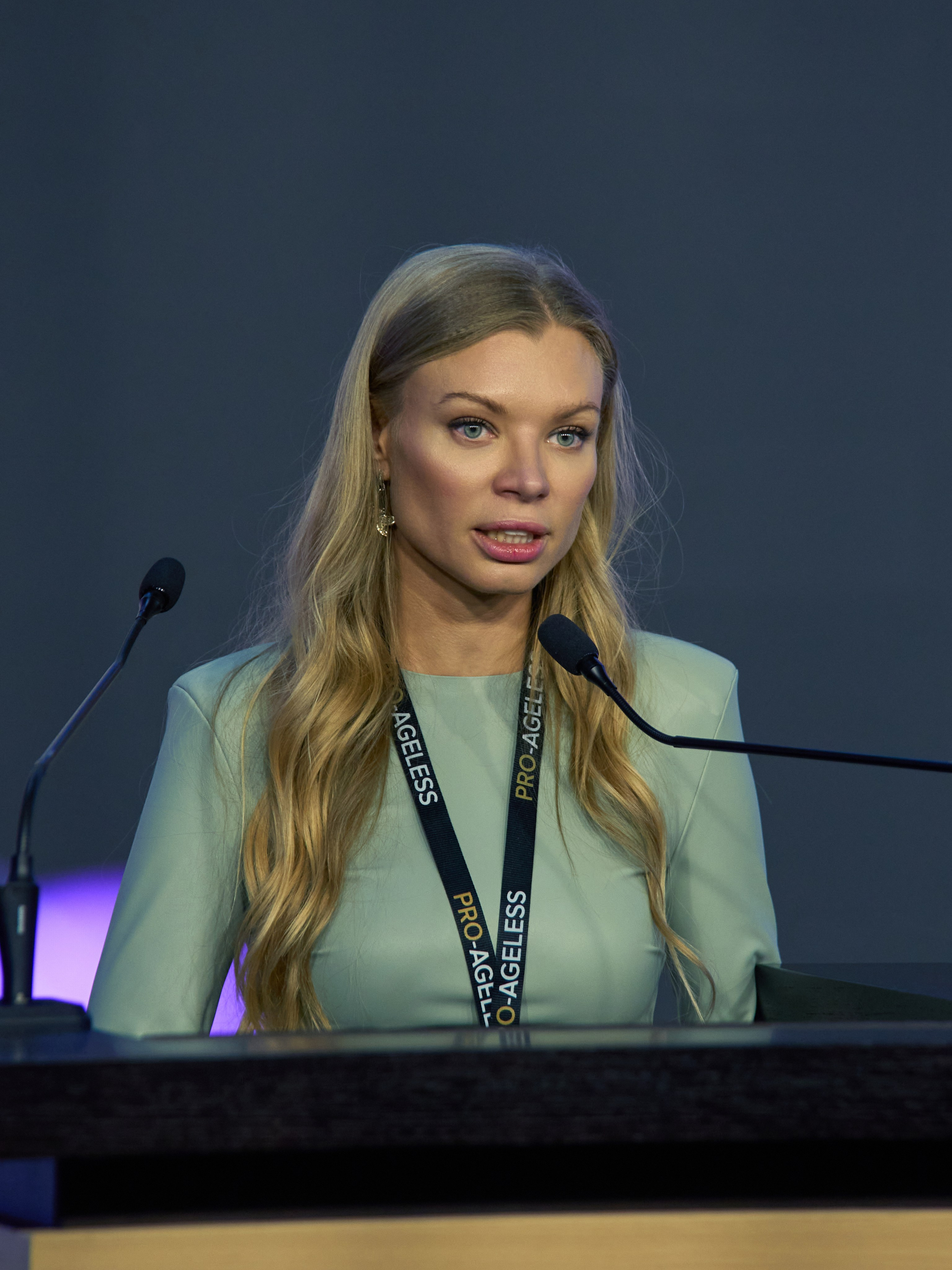 СПИКЕРЫ. PRO-AGELESS