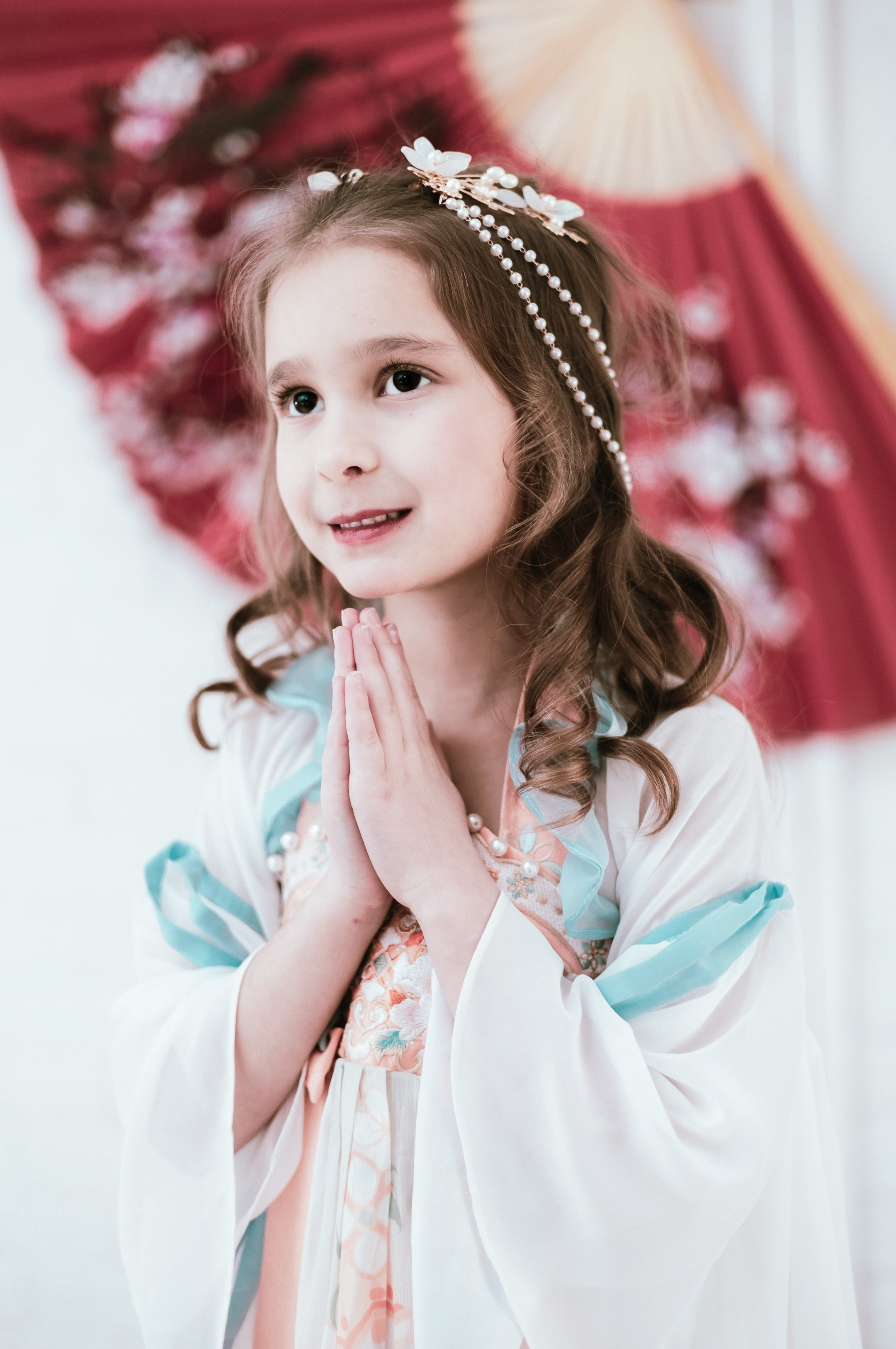 Очень нежная фотосессия в стиле Китай для Александры. Школа для девочек во Владивостоке — Само Совершенство
