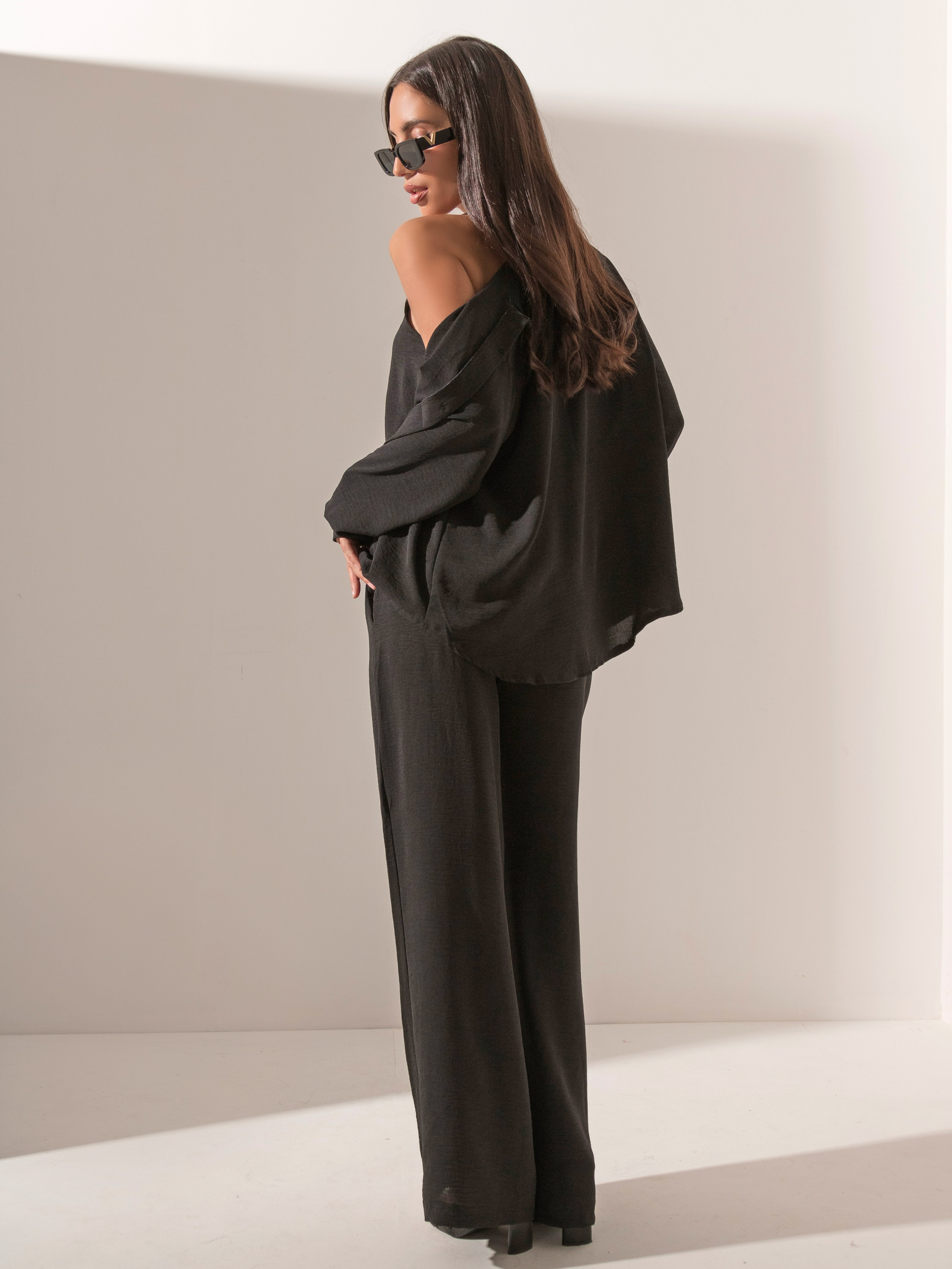 Сложный свет СОЛНЕЧНЫЙ день. Фотостудия для Wildberries Ozon