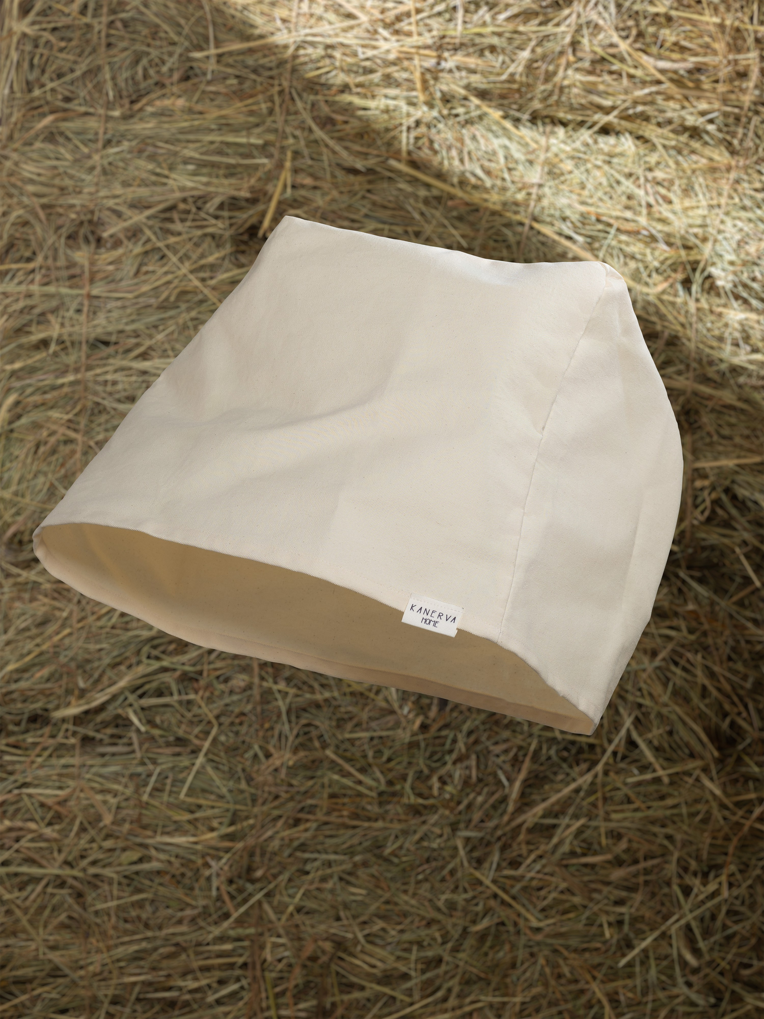 Корзина плетеная. Предметный фотограф Северова Екатерина | Профессиональная предметная съёмка фото и видео в Санкт-Петербурге