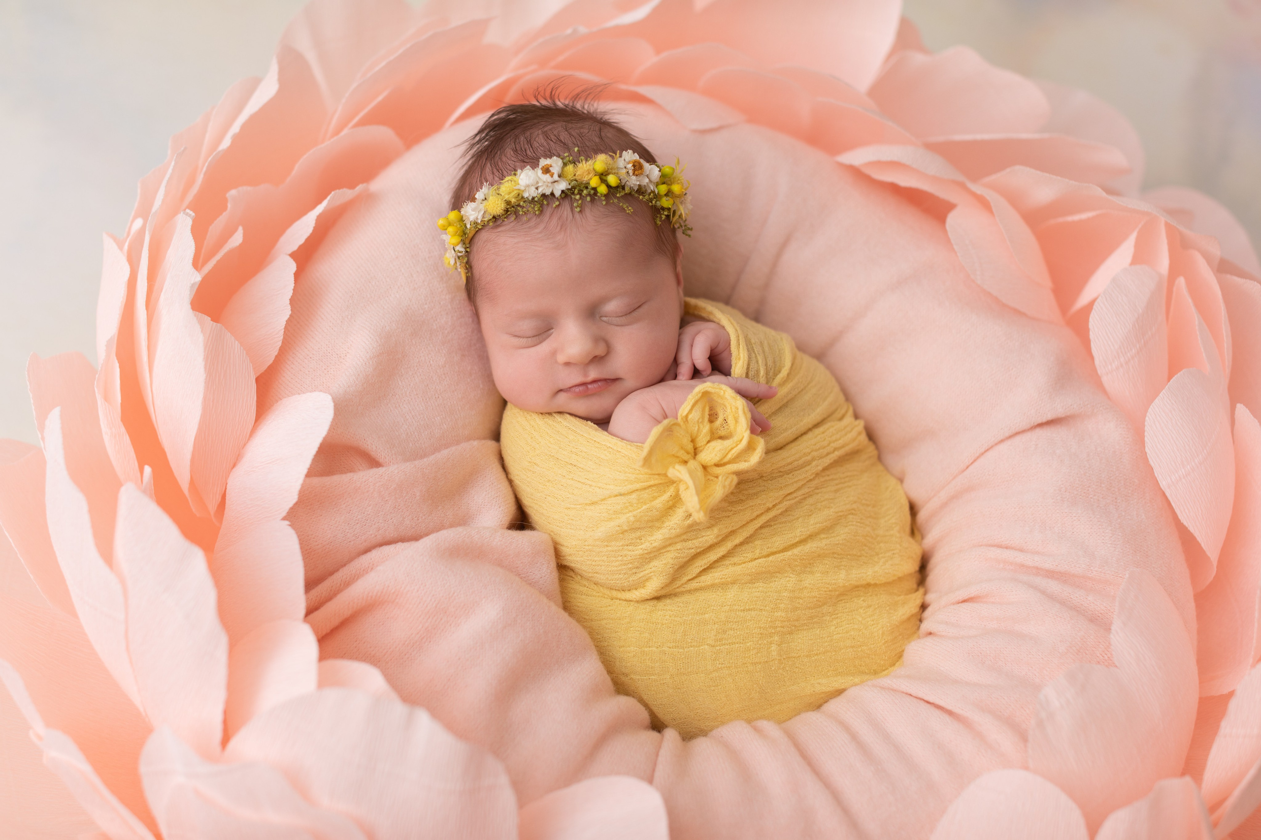 PH @bestmoments_newborn. Retoucher Aleksmokh