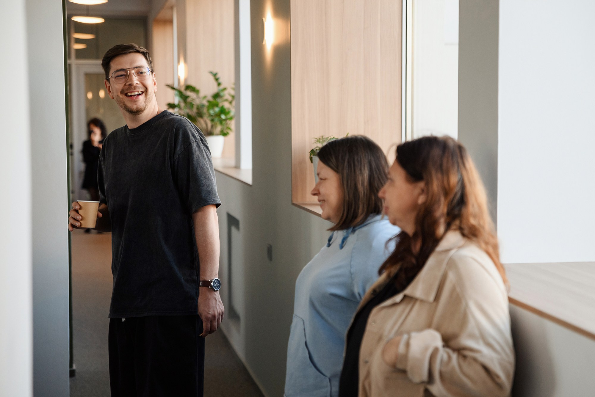 Репортажная сьёмка для R1.Lab Открытие нового офиса!. Константин Солодянкин — свадебный и репортажный фотограф в Екатеринбурге и Верхней Пышме