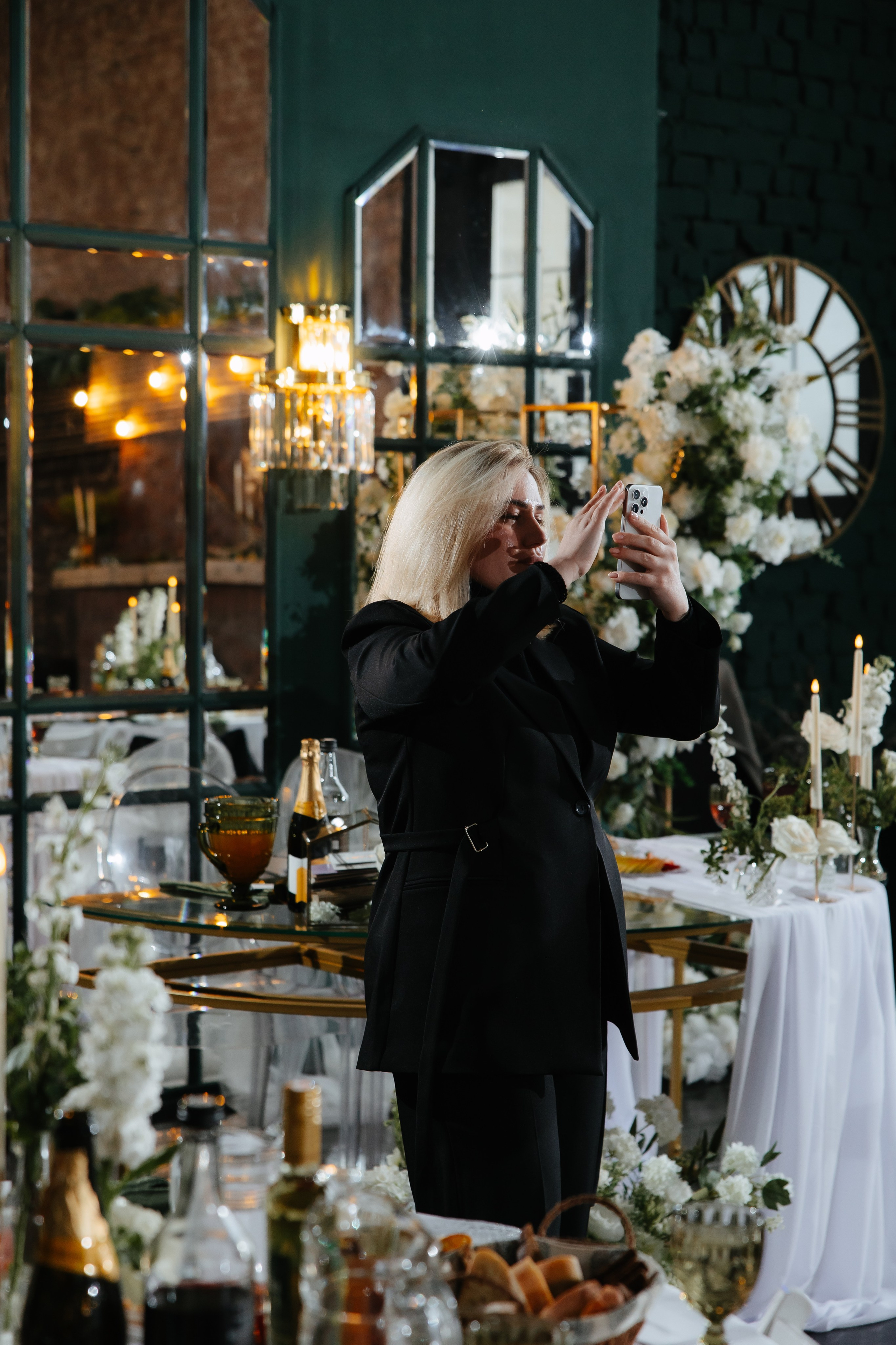 Анастасия и Владимир. Студия 12.24. Алена Бадамшина — свадебный фотограф Воронеж / Москва