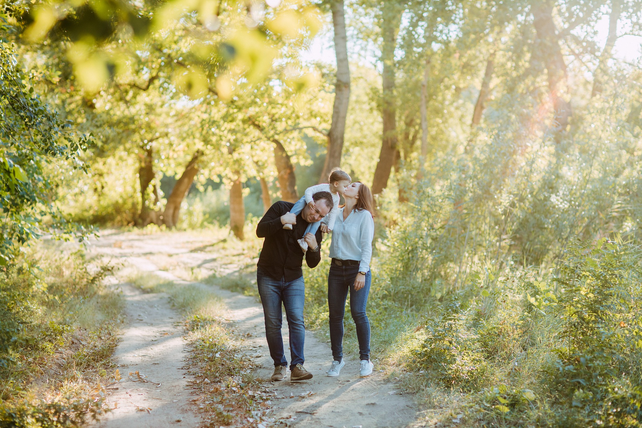Семья Прохожих. Фотографы в городе Волгограде — Людмила Агеева и Алексей Околелов
