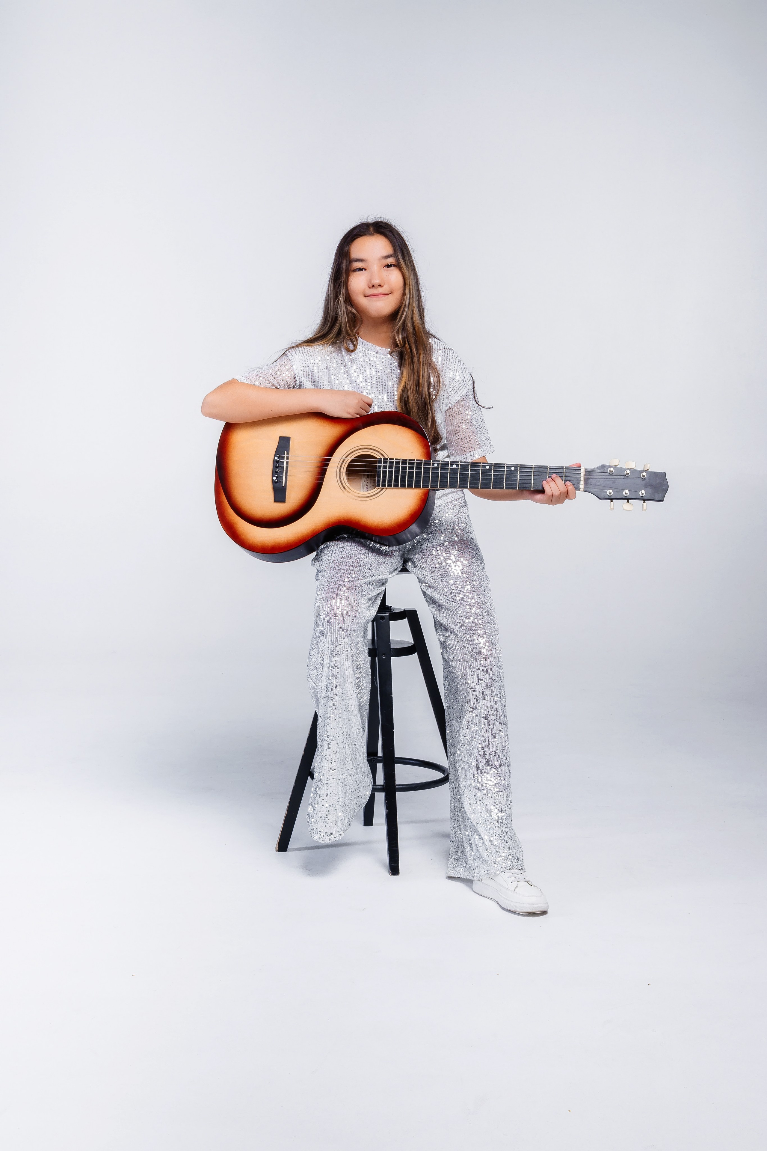 Съемка в студии на Афишу или другие нужды. Семейный и Свадебный фотограф в Астане Александр Астапов