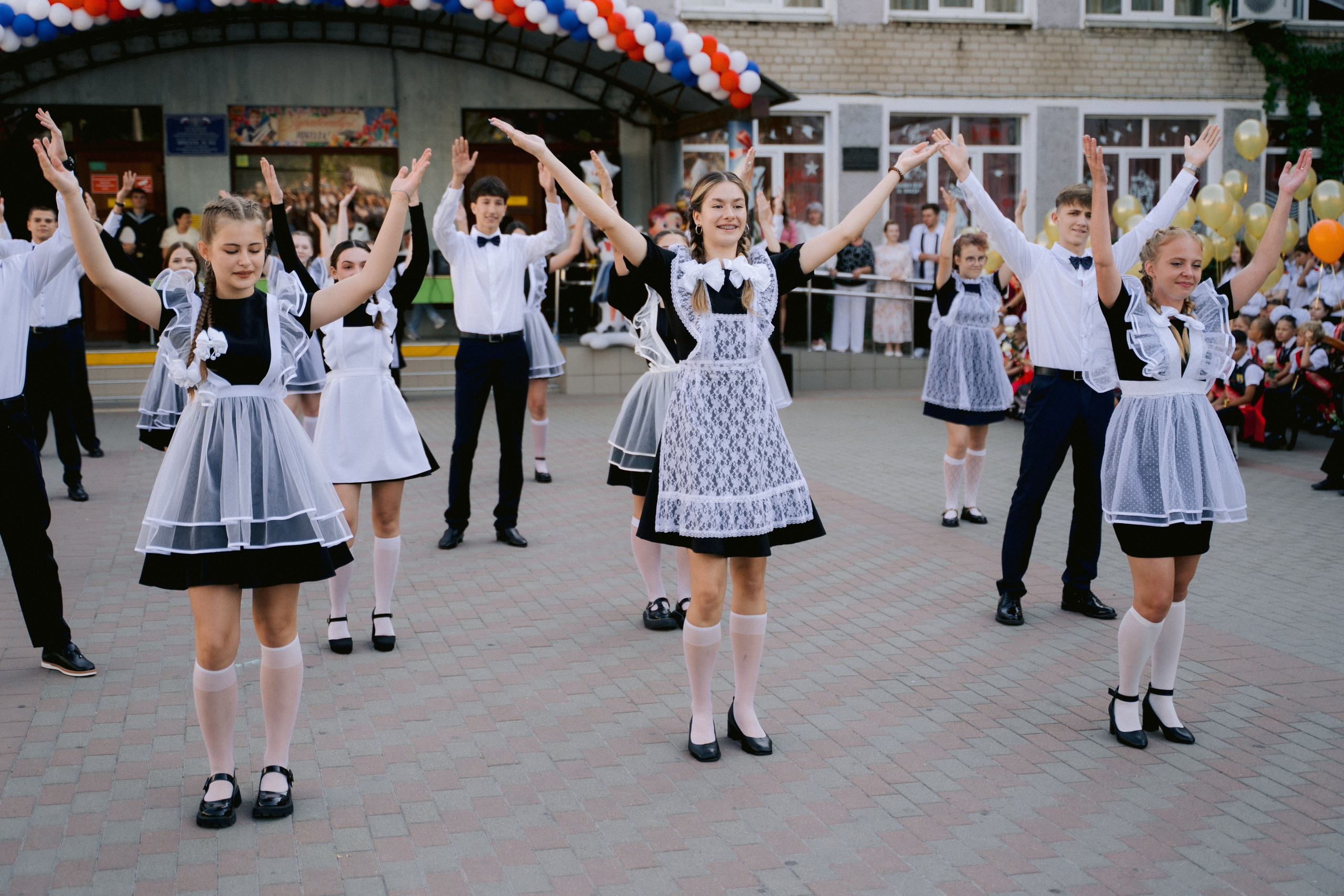 11 класс 40 Школа. Выпускные альбомы Натальи Бутко: Новороссийск, Анапа, Геленджик