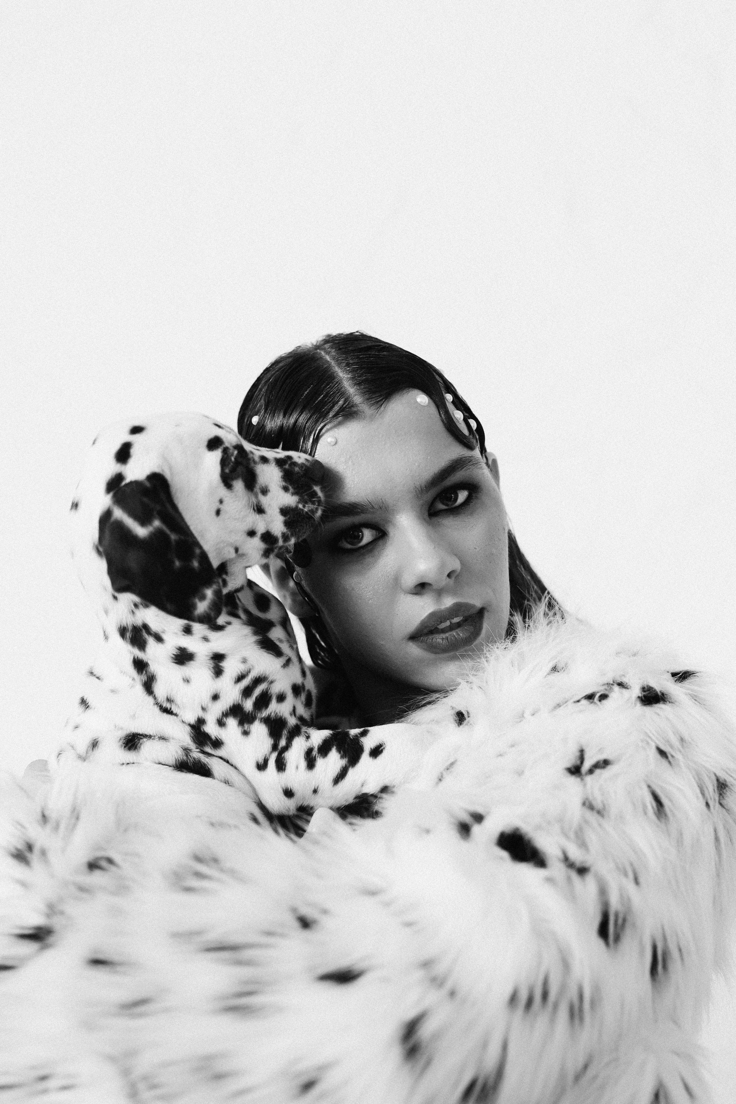 Md:@m_korsunenko Hair: @aleksandrova.hair Org: @creative_photoday Loc: Ark studio | фотостудия СПБ Dogs: vk.com/club2372836