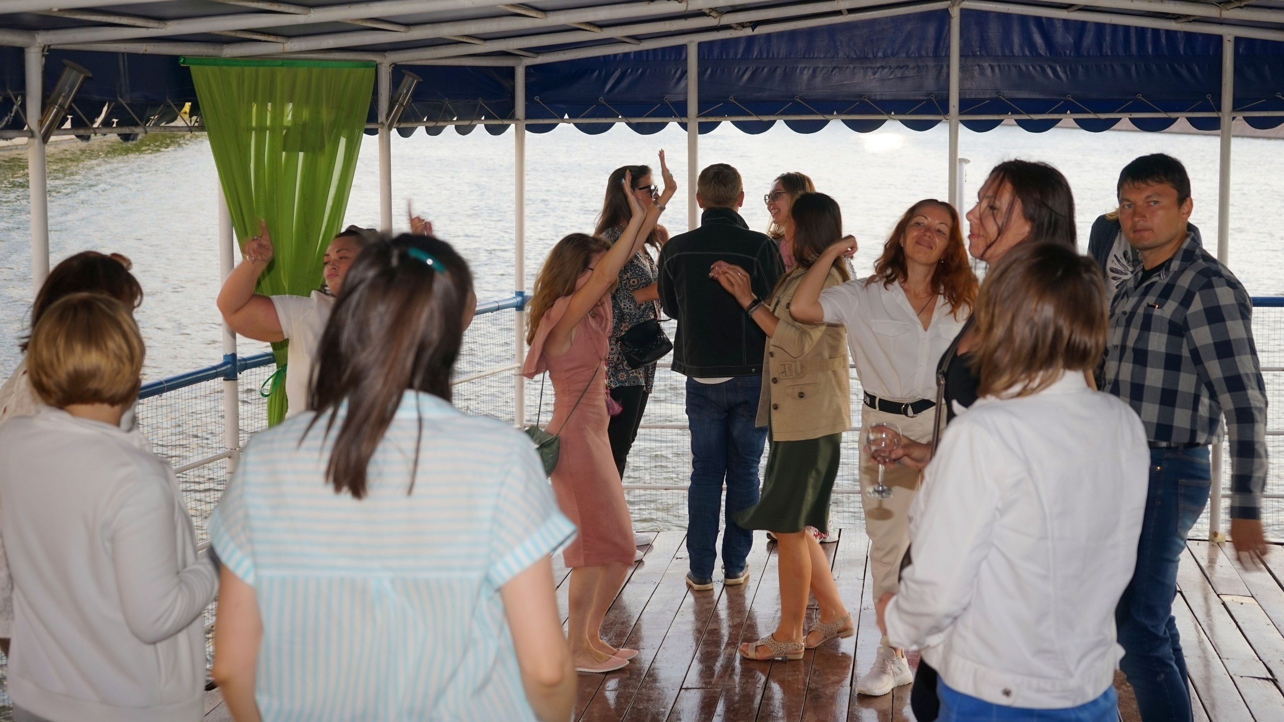 Танцы на воде | 24.07.21. Галерея Фантим