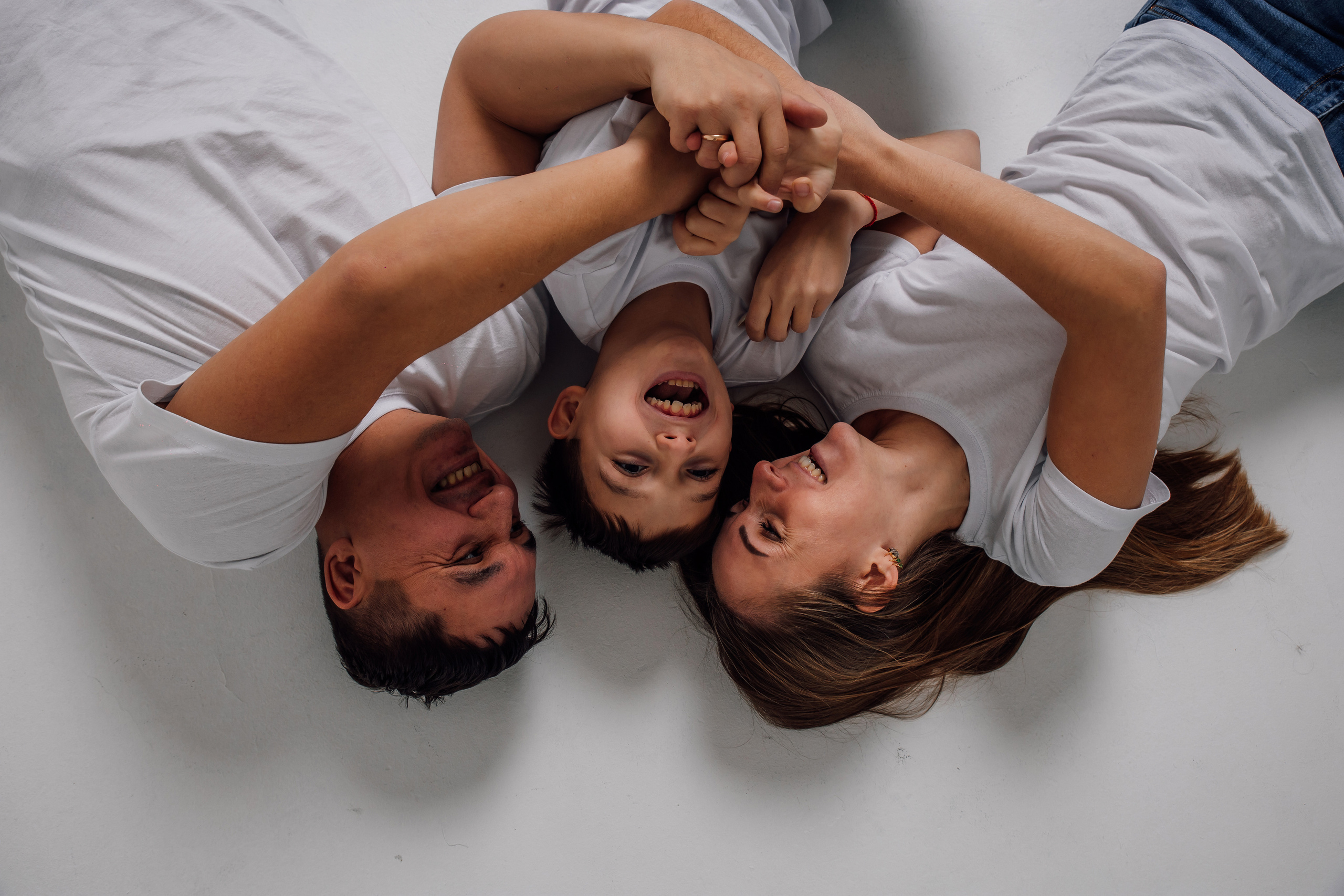 В фотостудии Неформат. Свадебный фотограф в Саратове