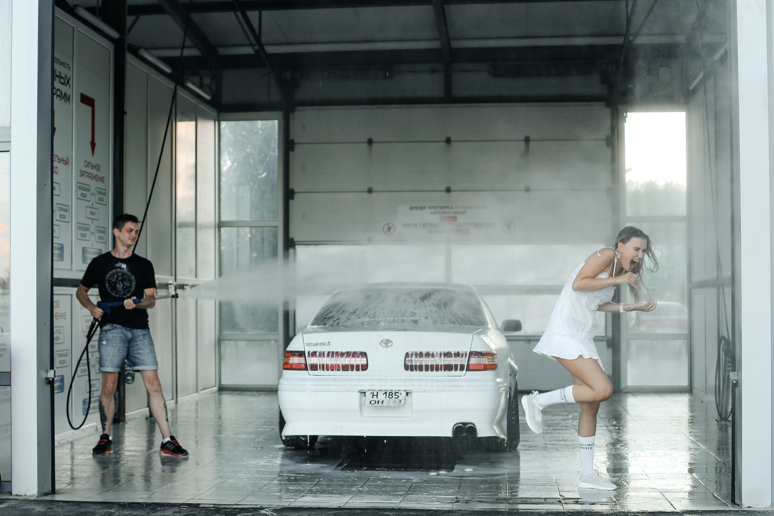 Автомойка. Свадебный фотограф в Саратове