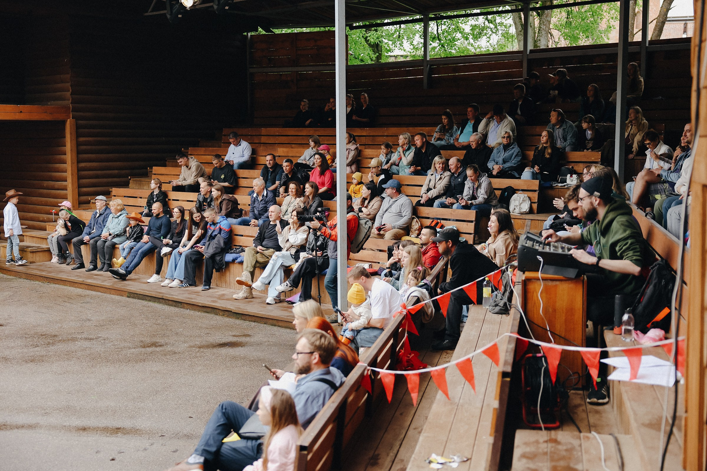/РЕПОРТАЖ/ Концерт Krapivka Dream Drum. Свадебный фотограф Великий Новгород Станислав Кособудский
