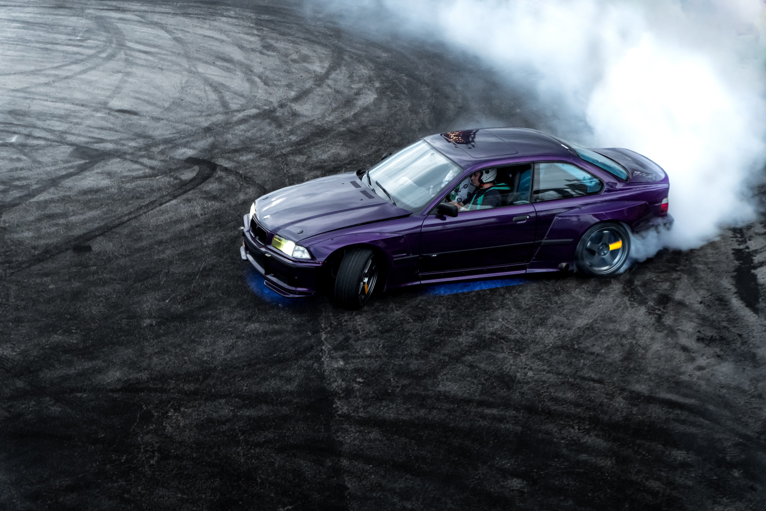 TURBO NIGHT. Opasnophoto