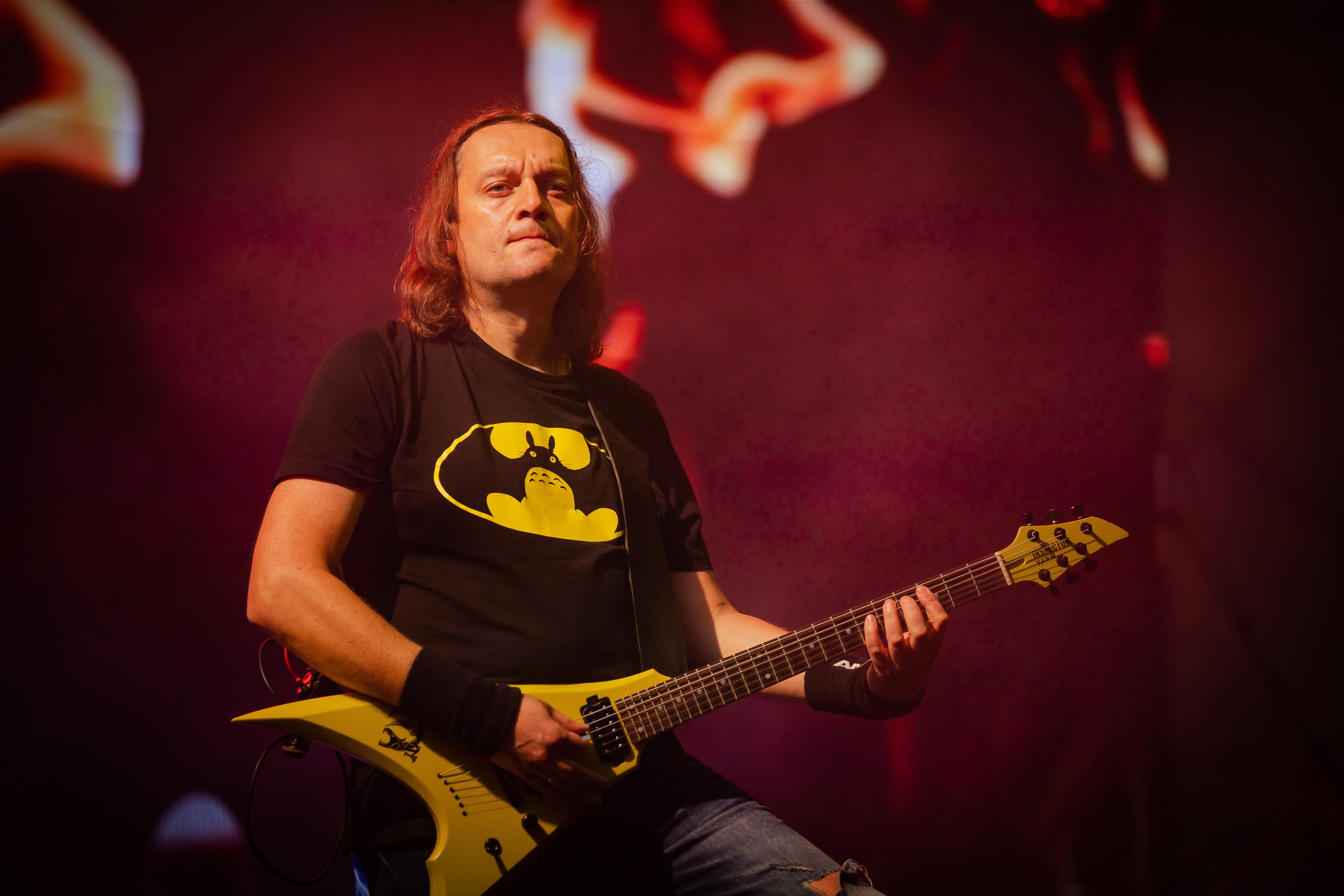 Эпидемия. Крылья Сахалина. Фотограф. г. Южно-Сахалинск. Олег Толстов