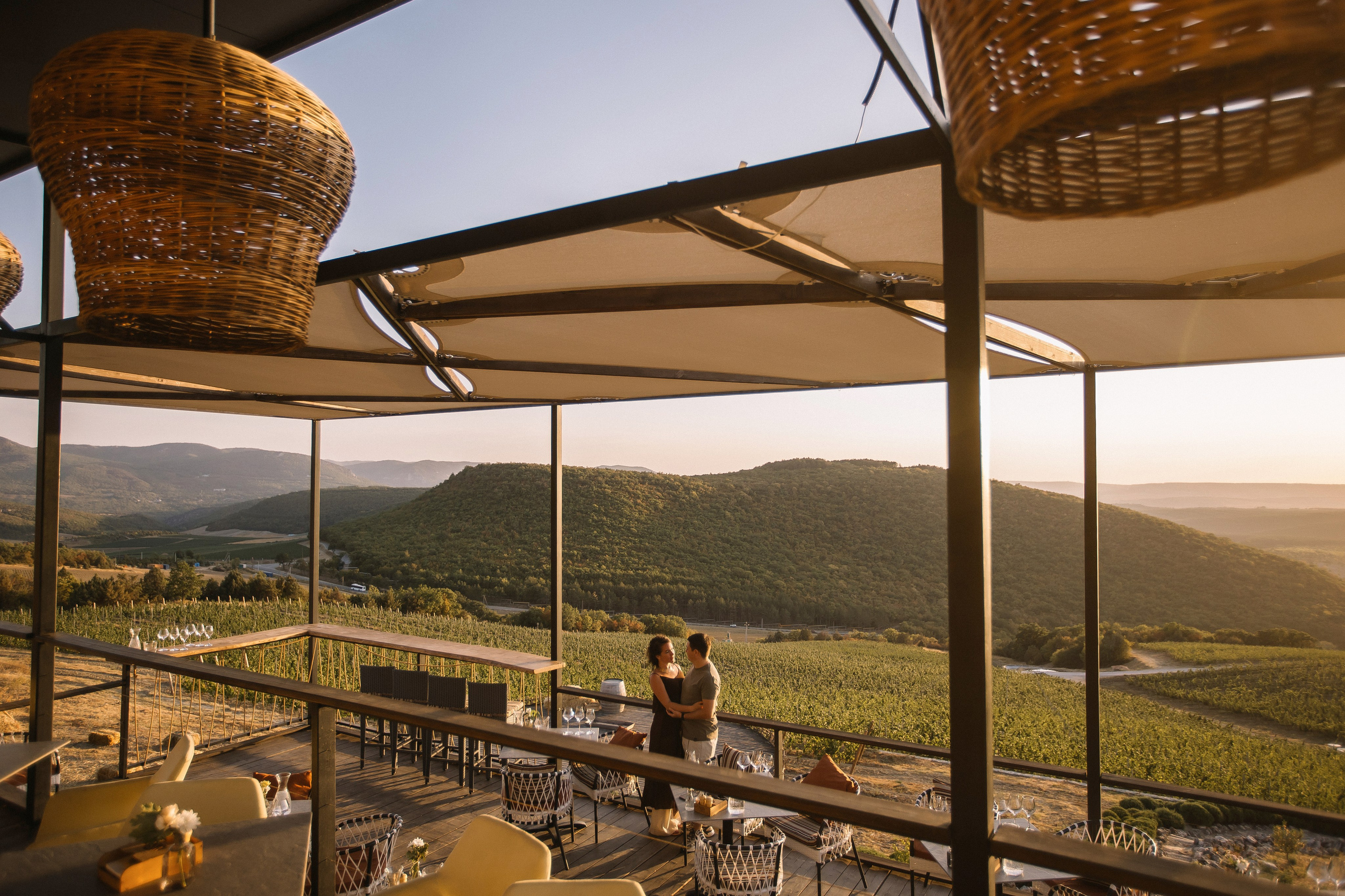 Коля и Алина. Лавстори «Родное гнездо». Фотограф Анна Лейман. Севастополь