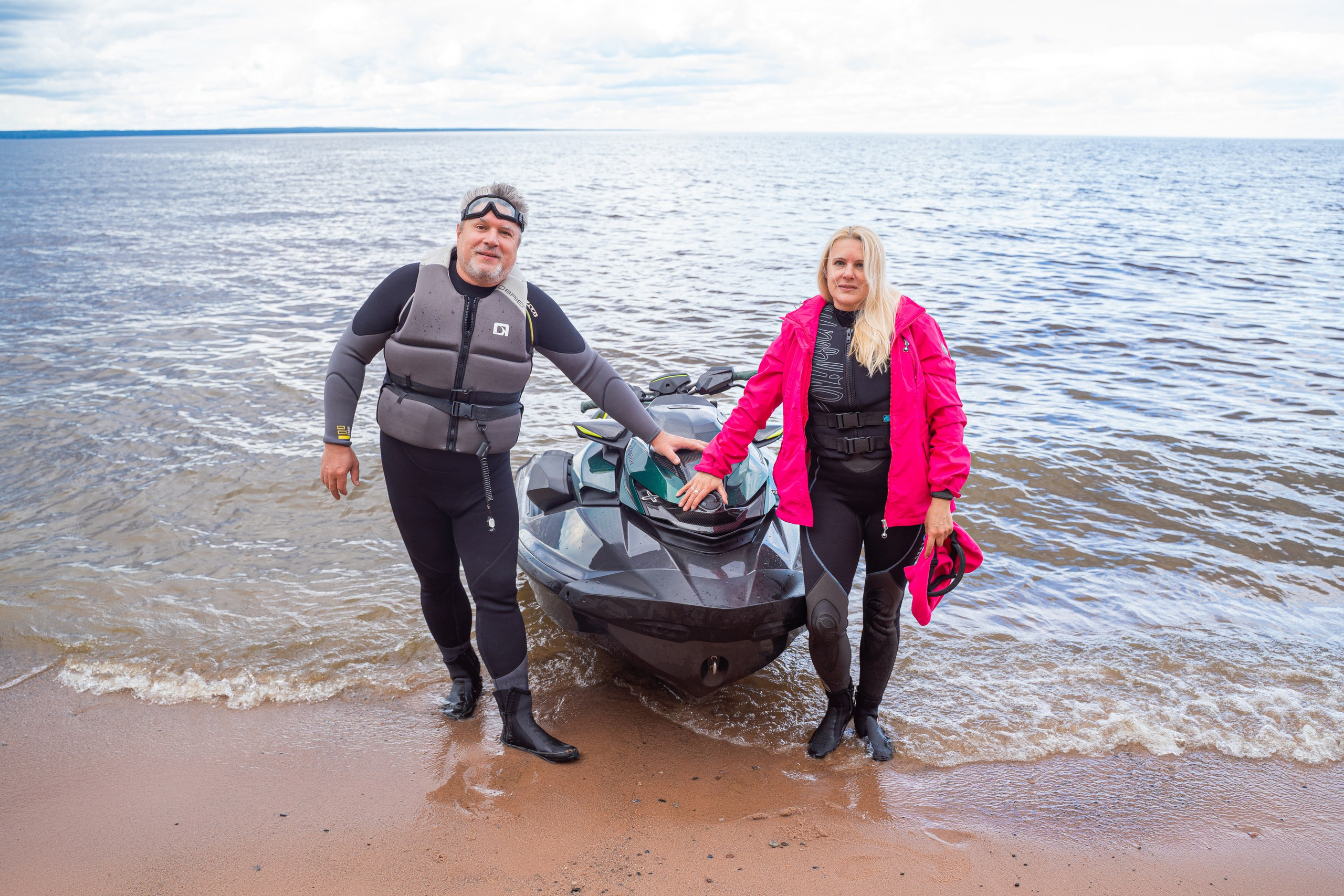 Гидровыезд в Коневский мужской монастырь. Свадебный, семейный, портретный, репортажный фотограф в Санкт-Петербурге